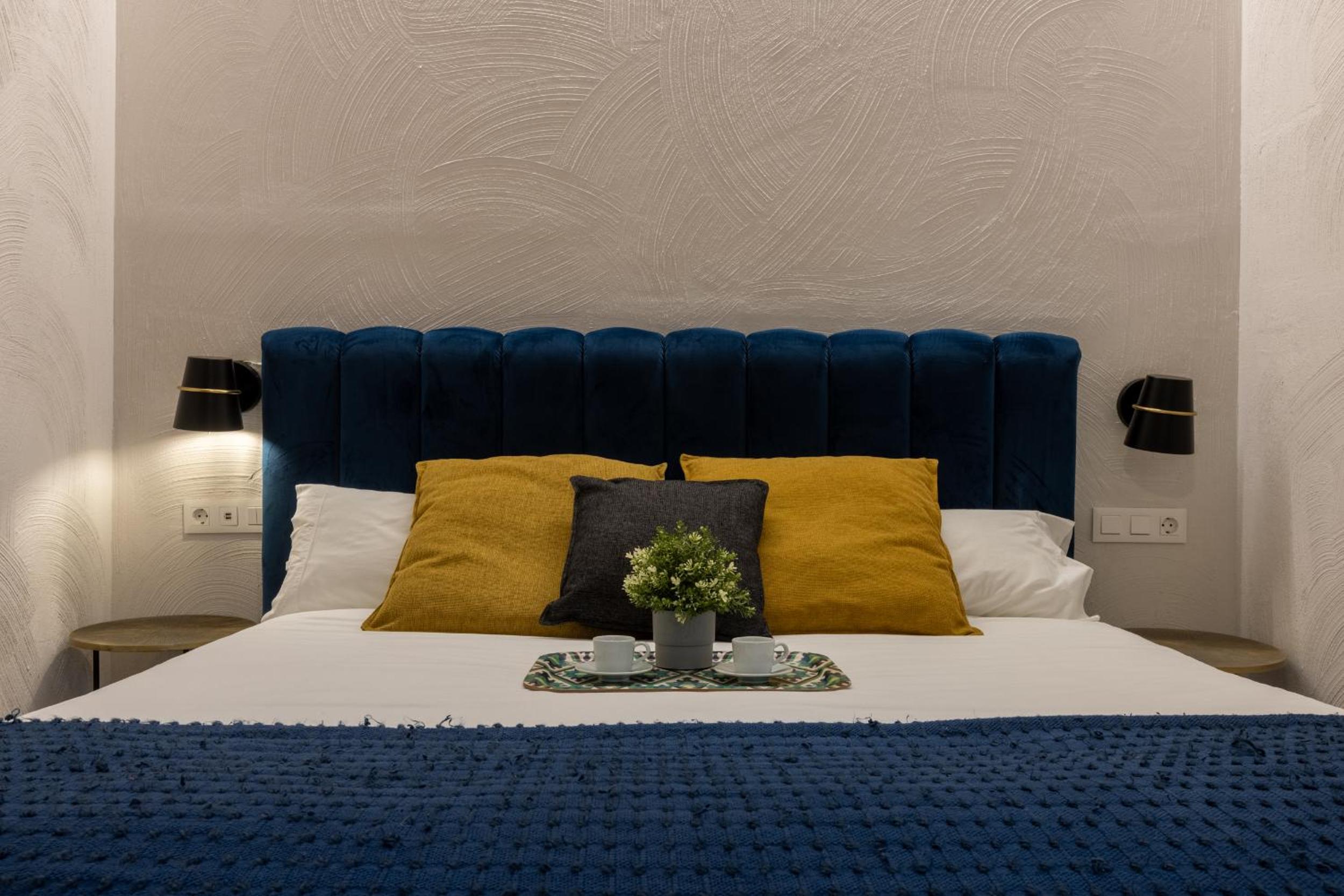 Apartamento ático con piscina privada 2