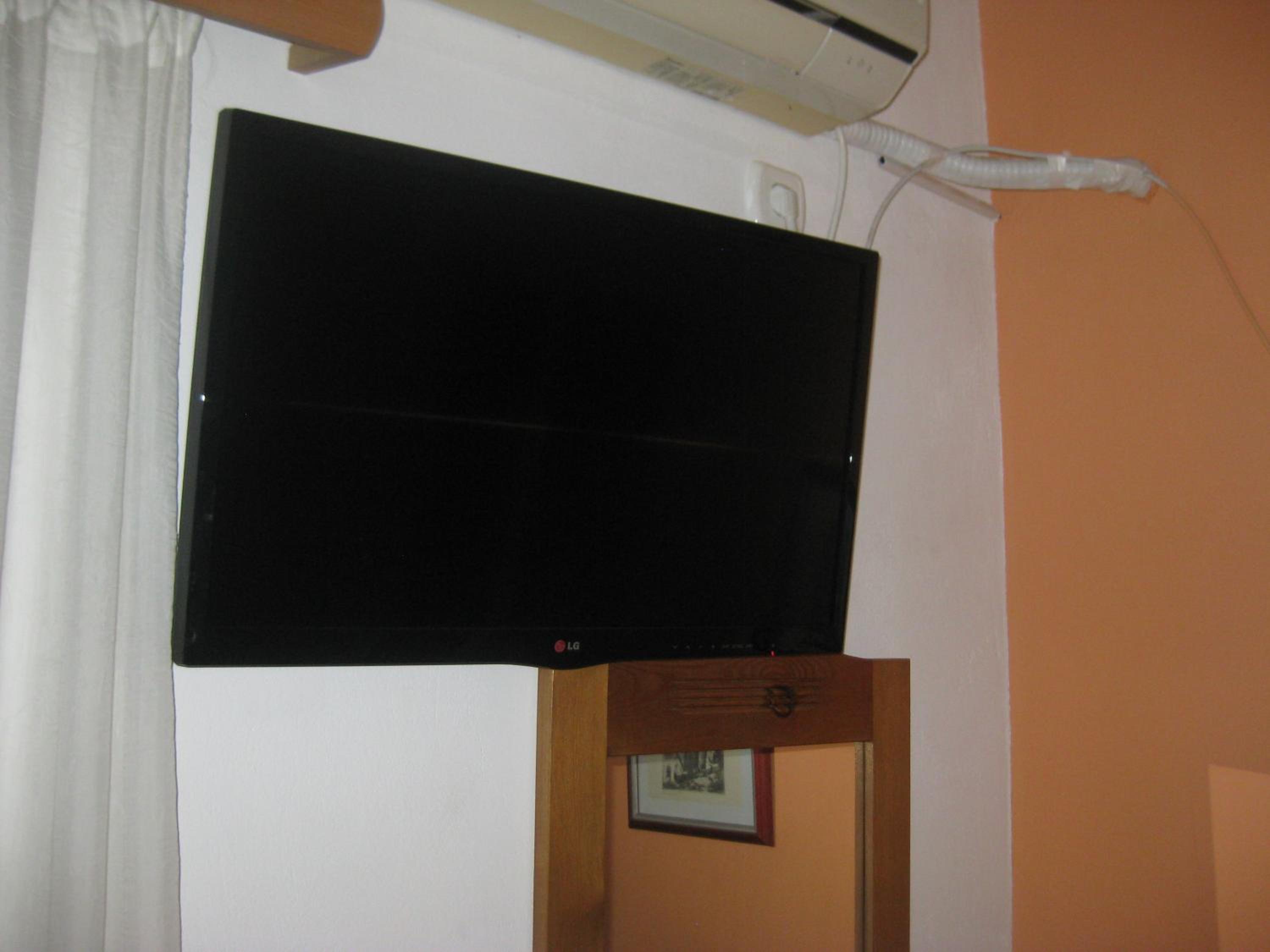 Studio with Balcony - Photo 33