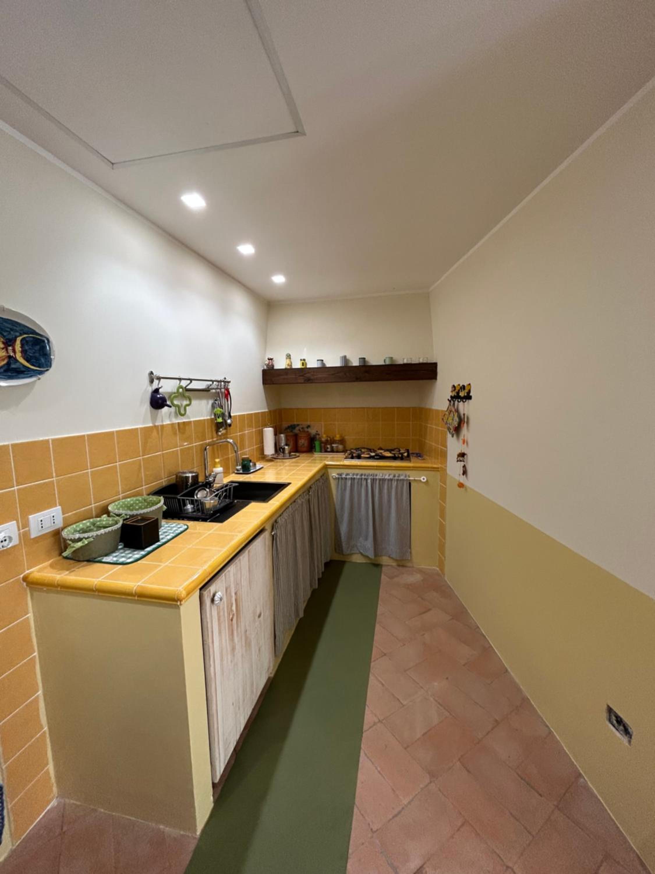 Apartment with Lake View photo 2