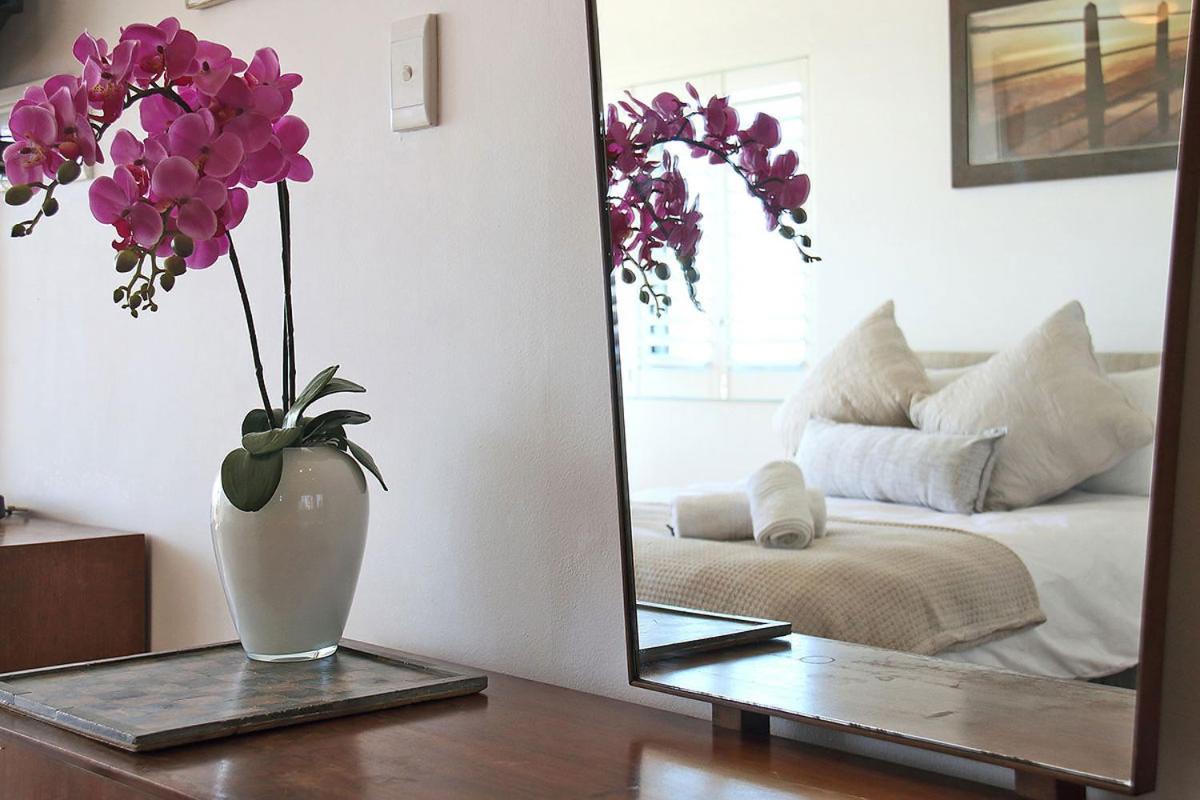 One-Bedroom Apartment - Photo 12