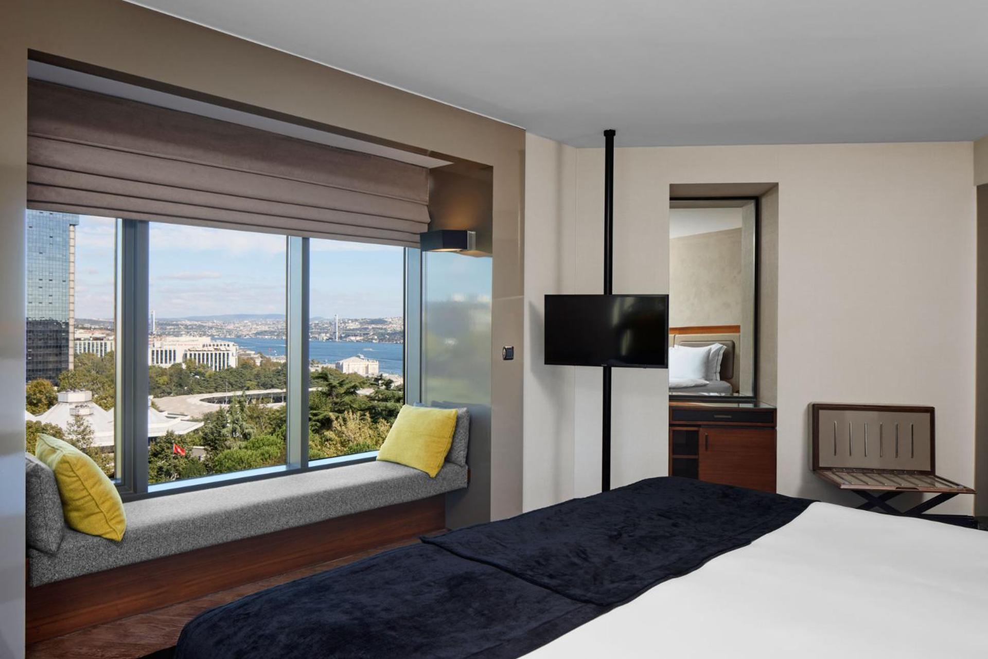Junior Suite with Sea View photo 2