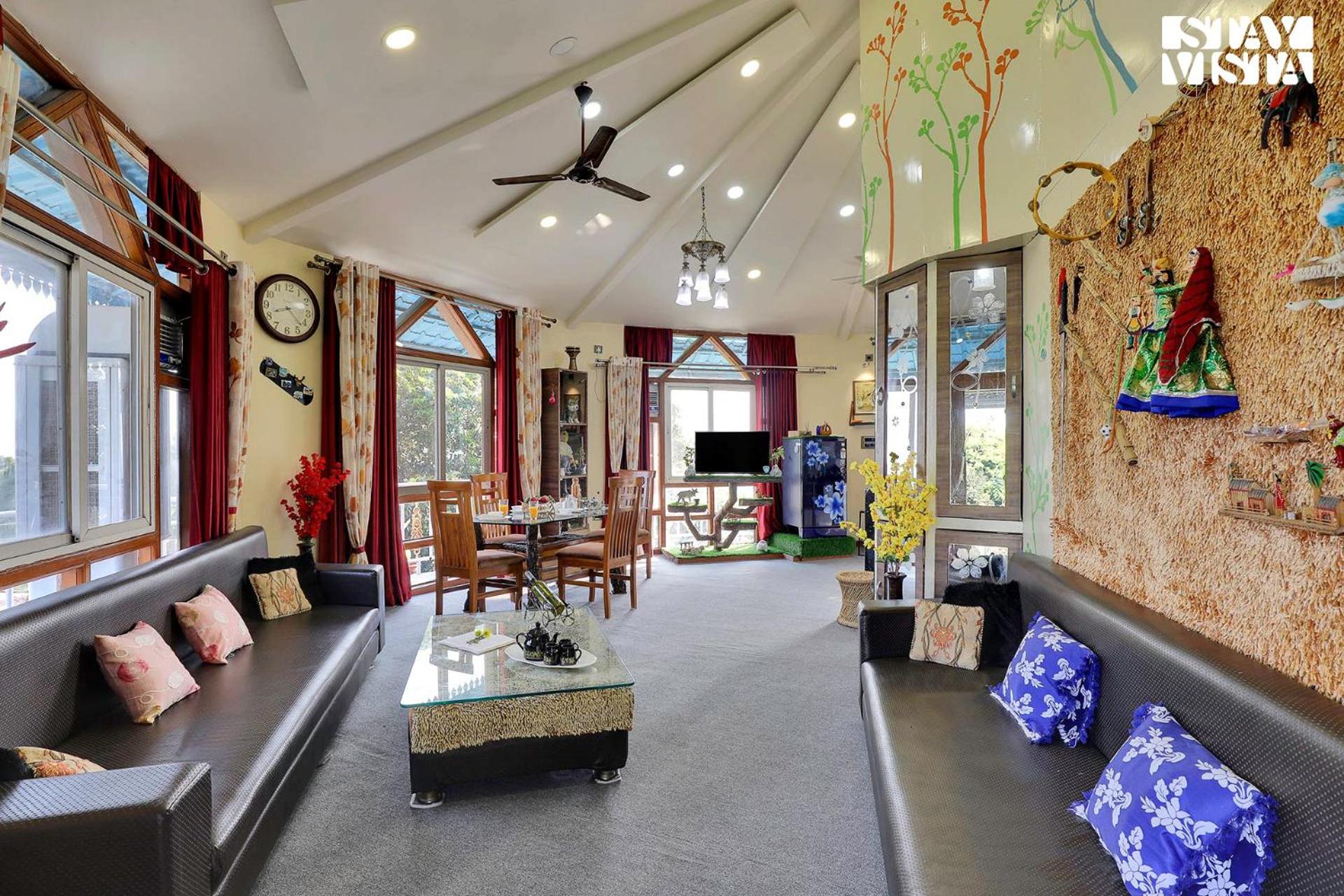 Villa photo 3