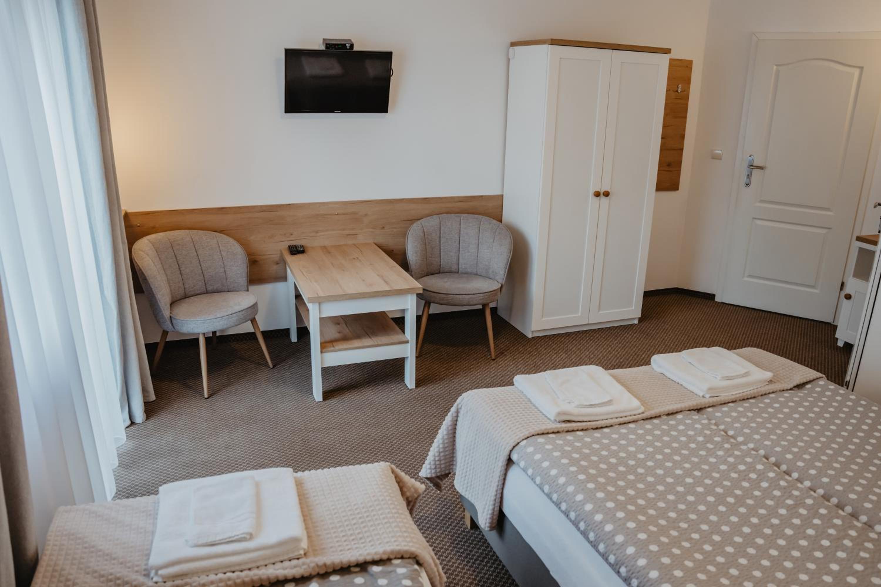 Triple Room with Terrace photo 2