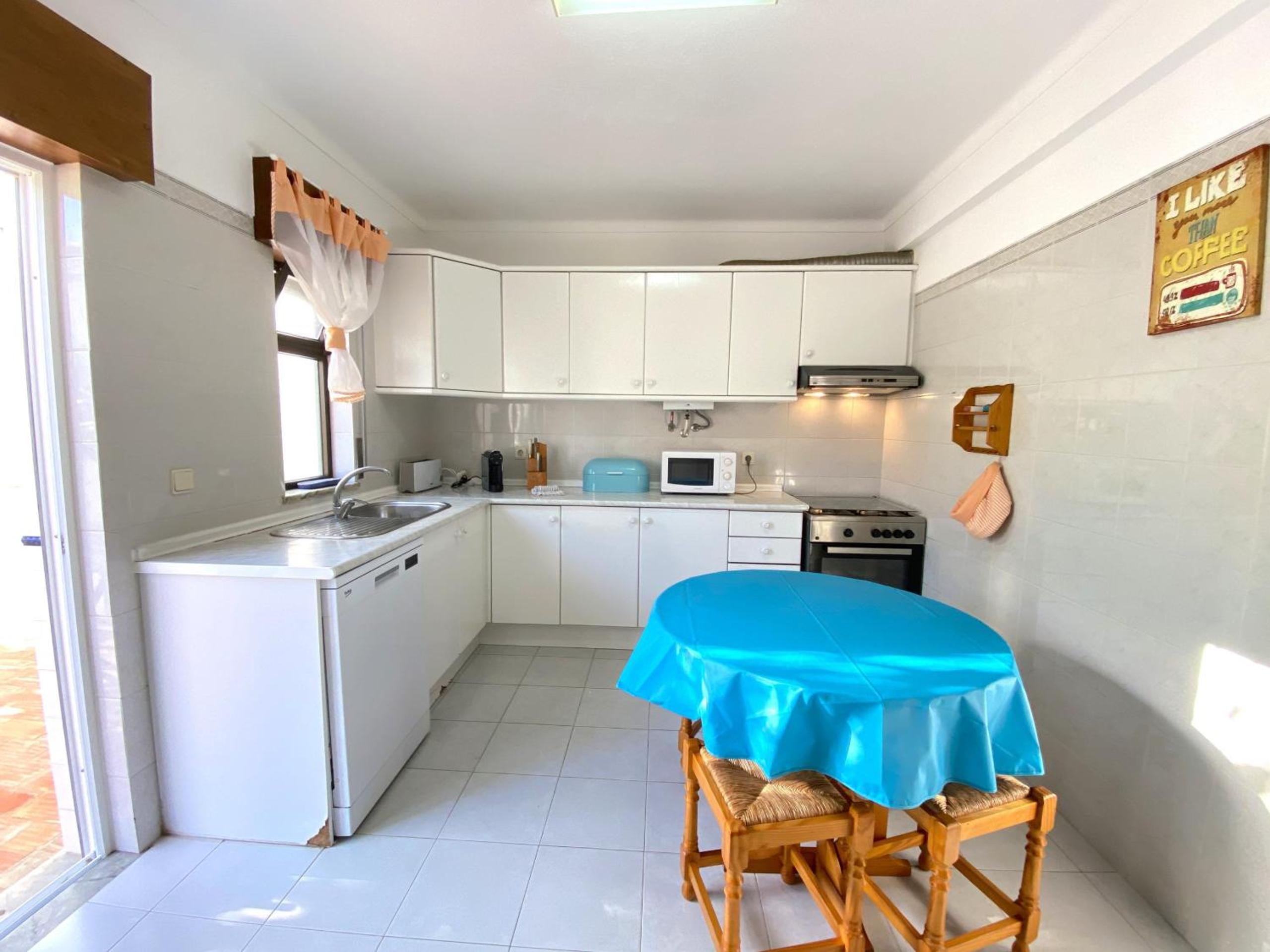 Villa photo 3