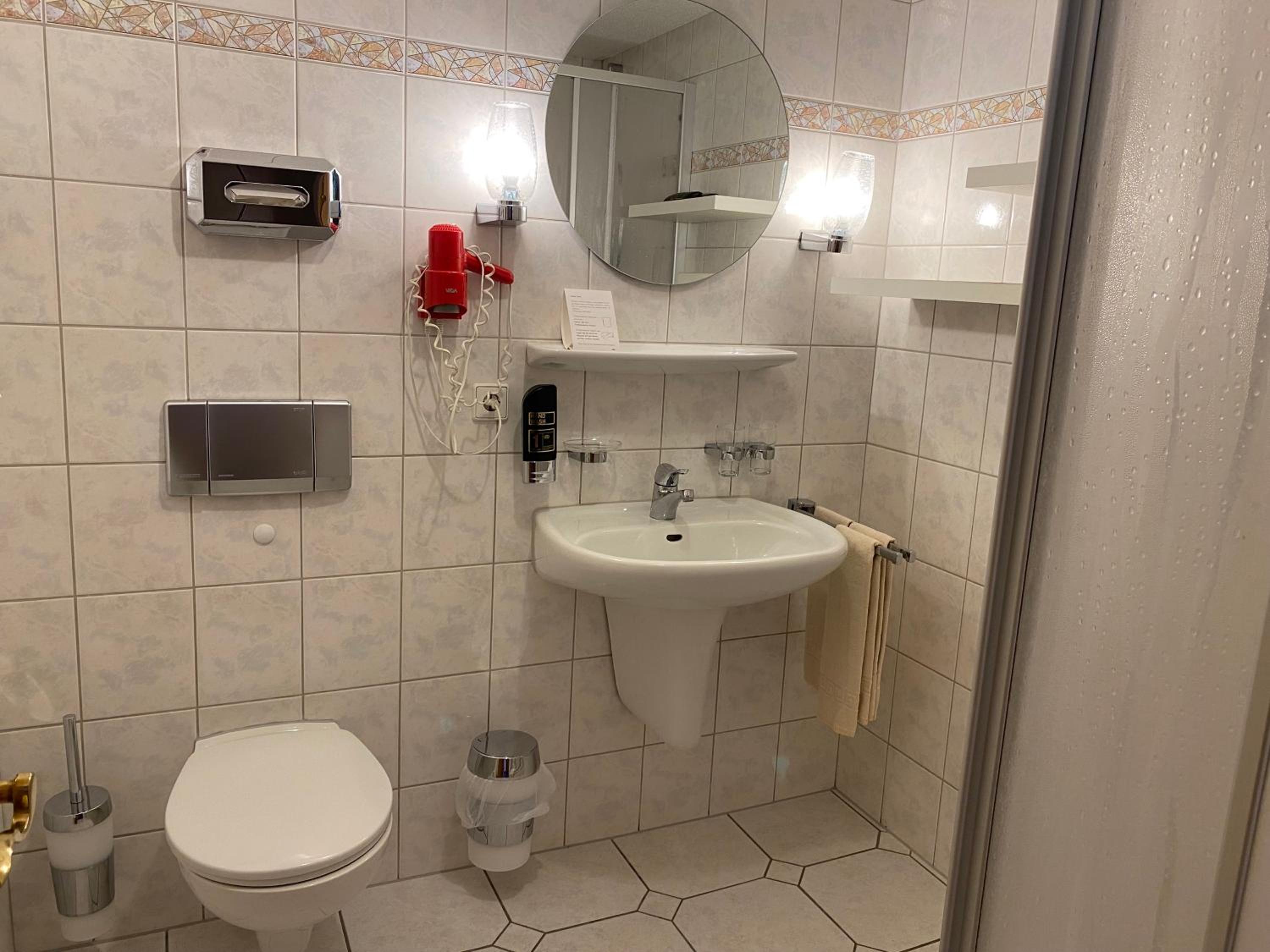 Triple Room with Shower - Photo 3