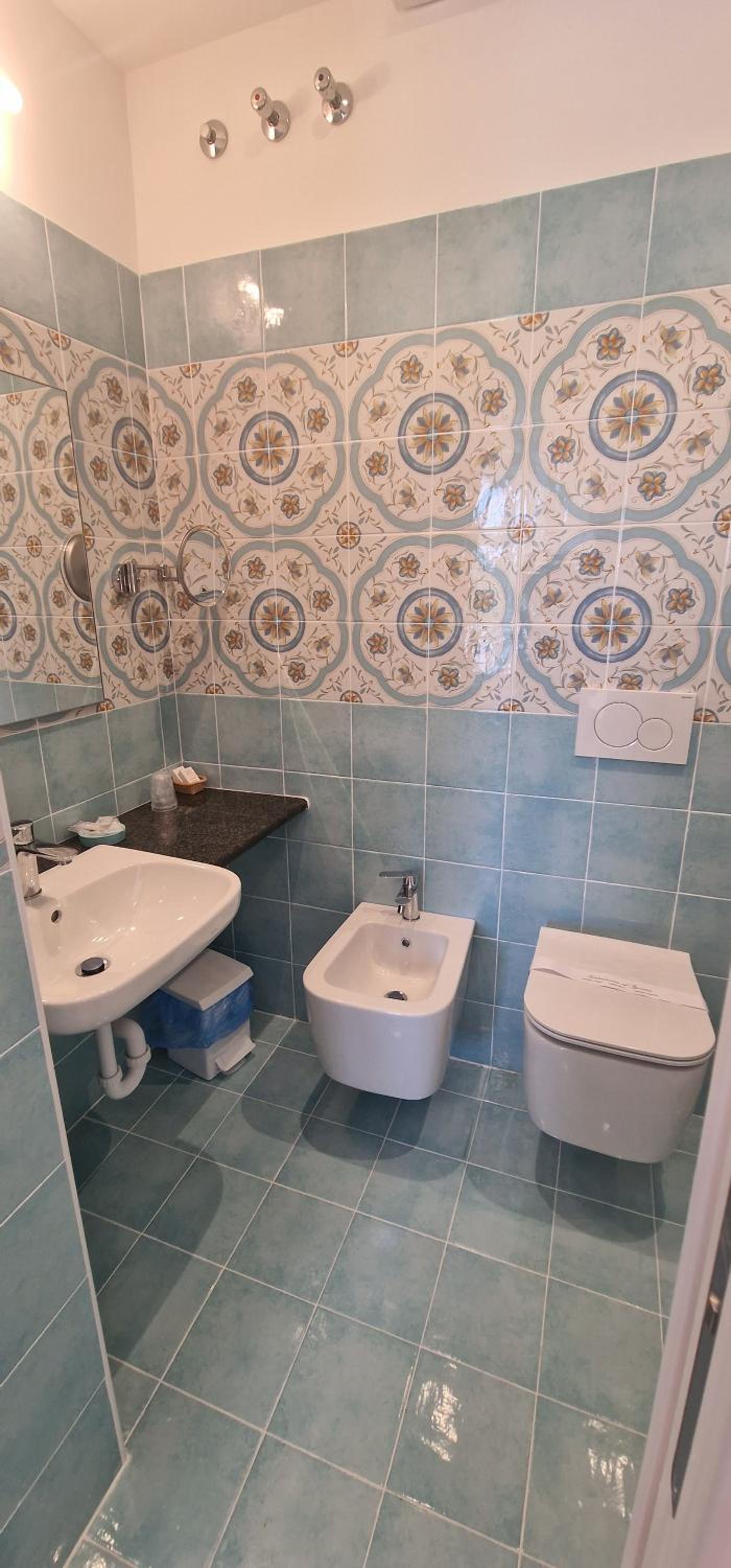 Superior Double Room with Sea View - Photo 19