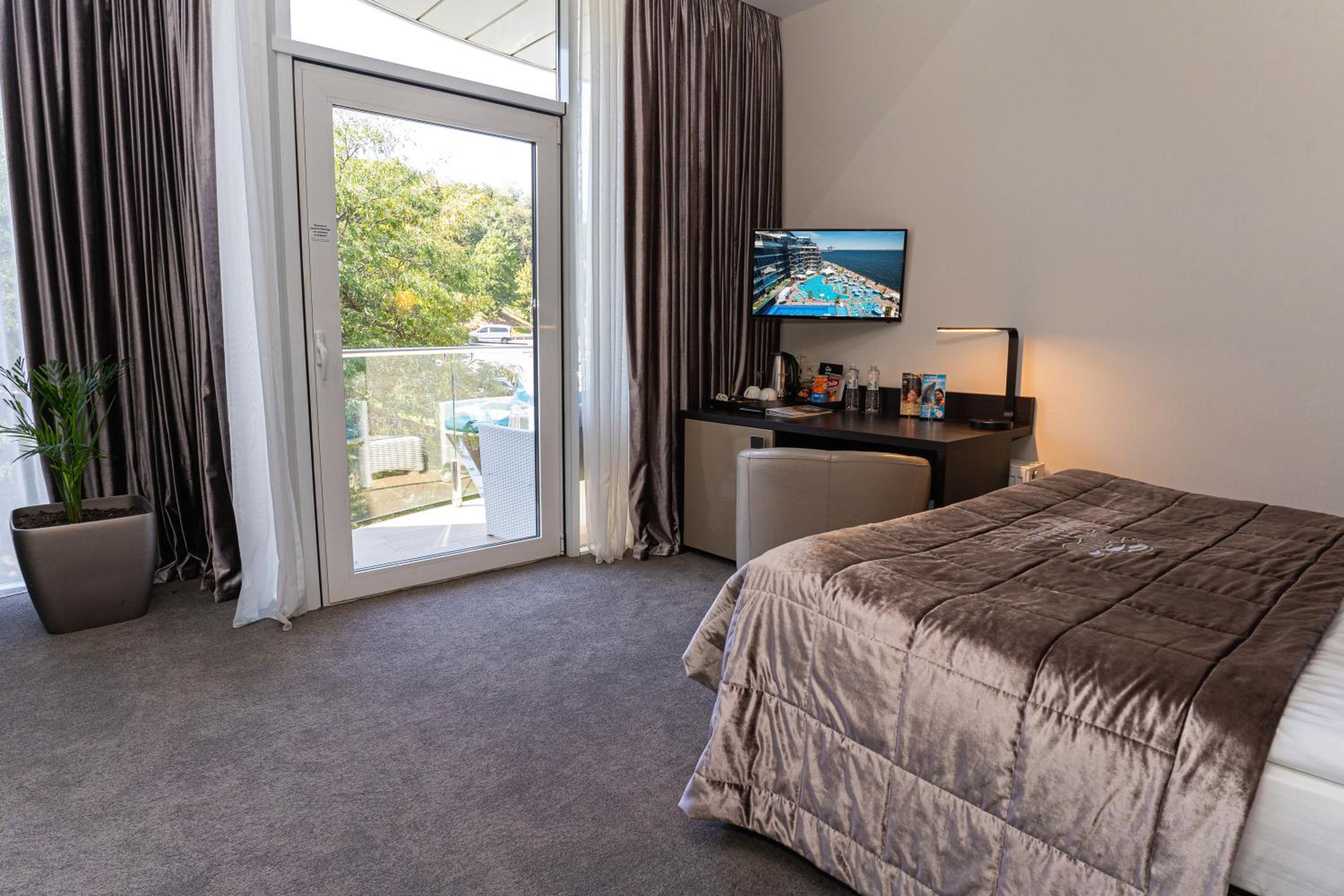 Superior Standard, City View  photo 2