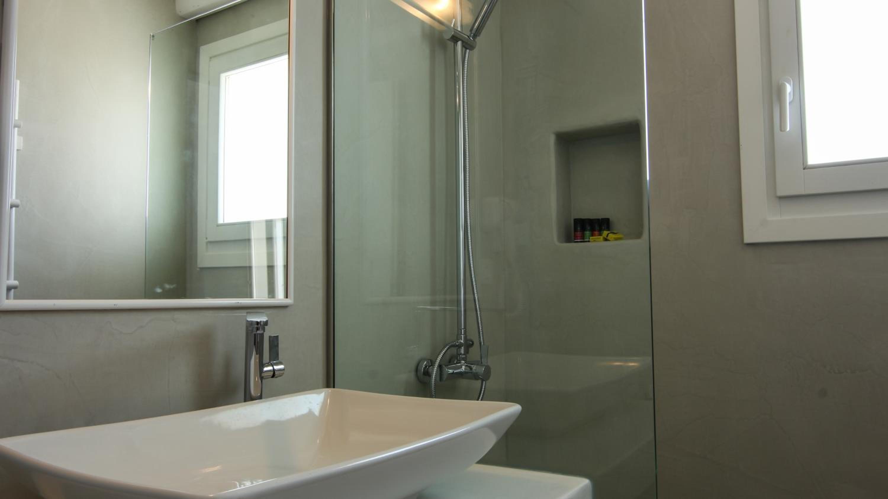 Open-Plan Villa Split Level  photo 3