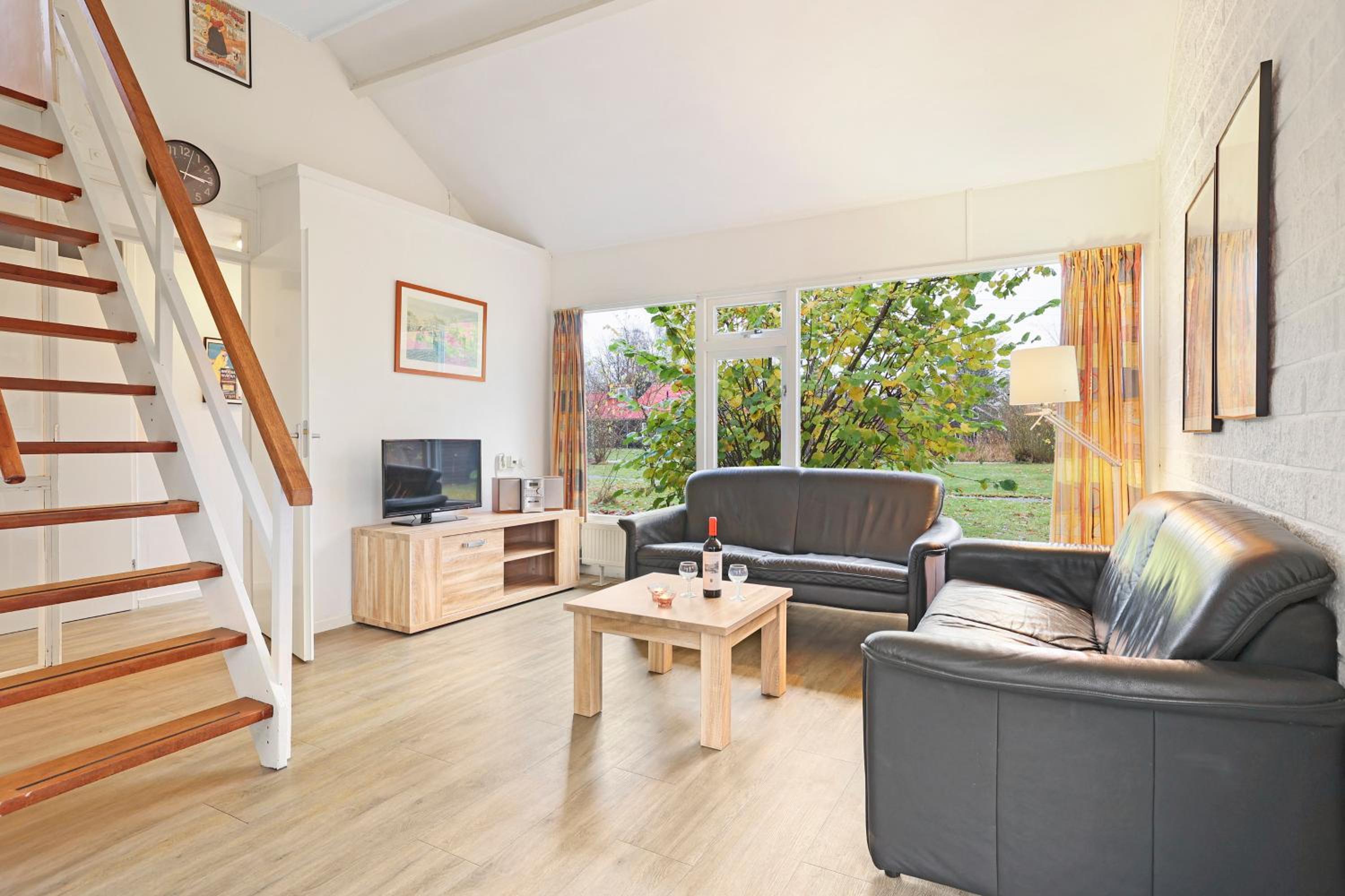 Three-Bedroom Bungalow photo 1