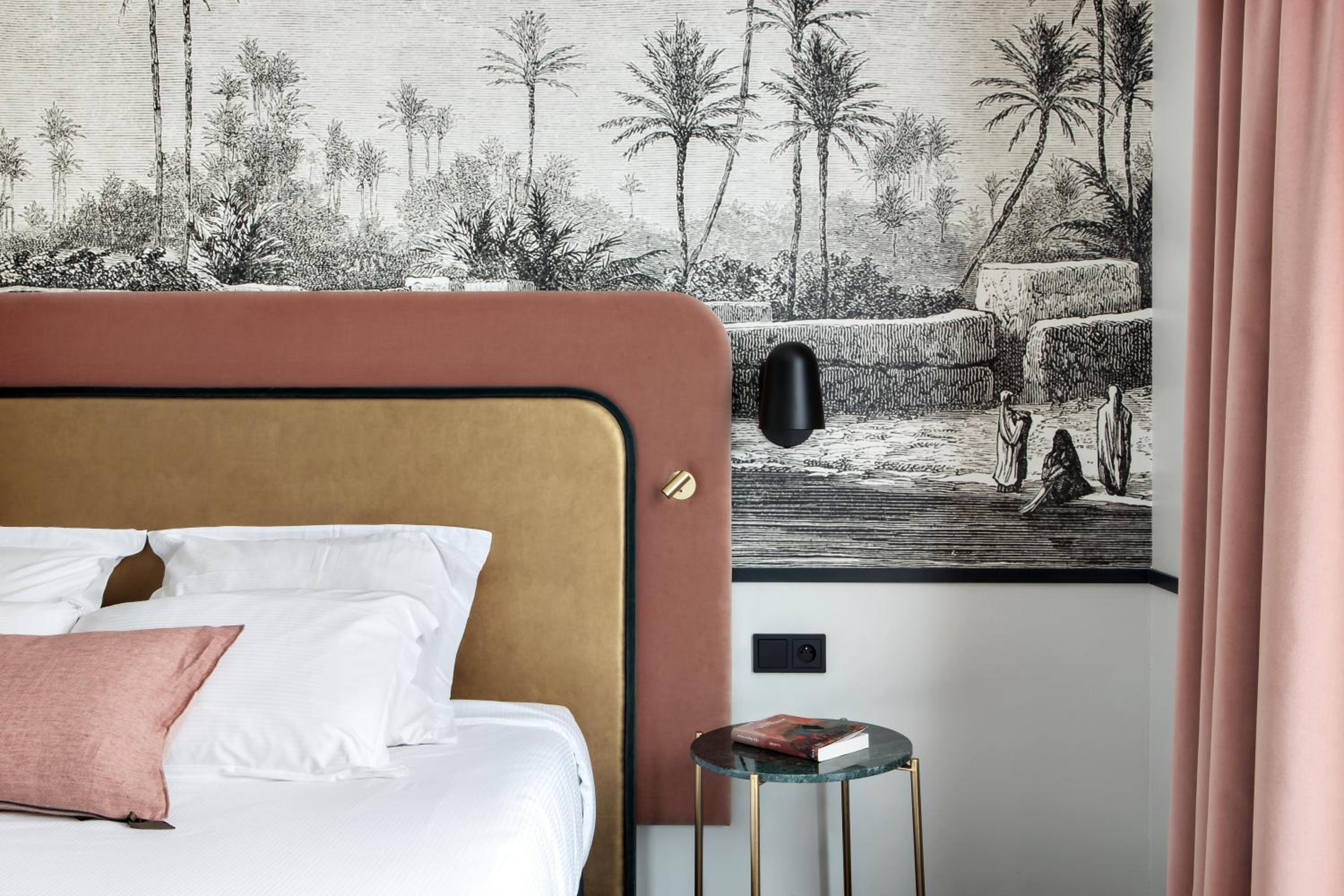 Prestige King Room - Photo 1