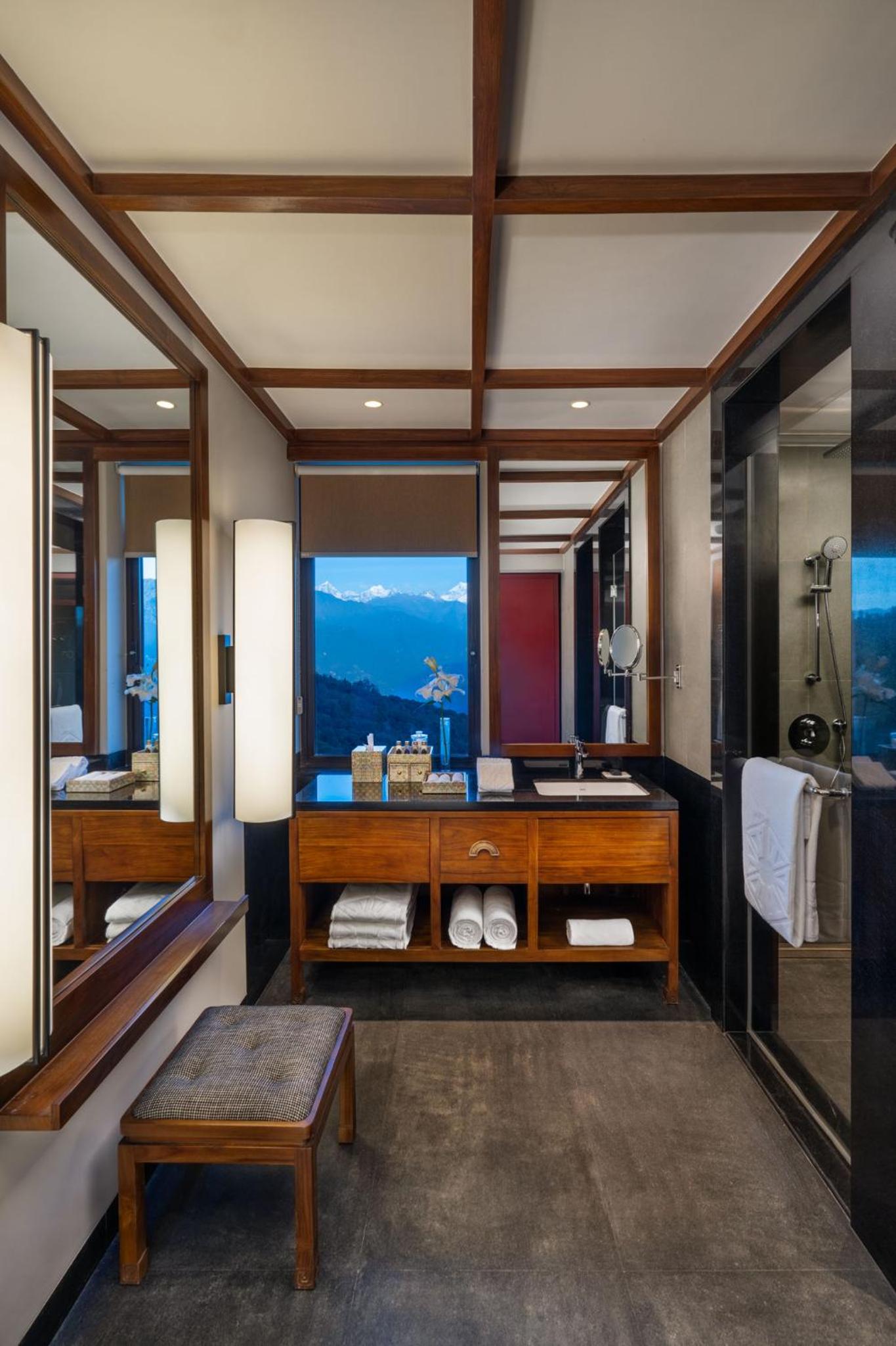 Luxury Room Mountain View  photo 2
