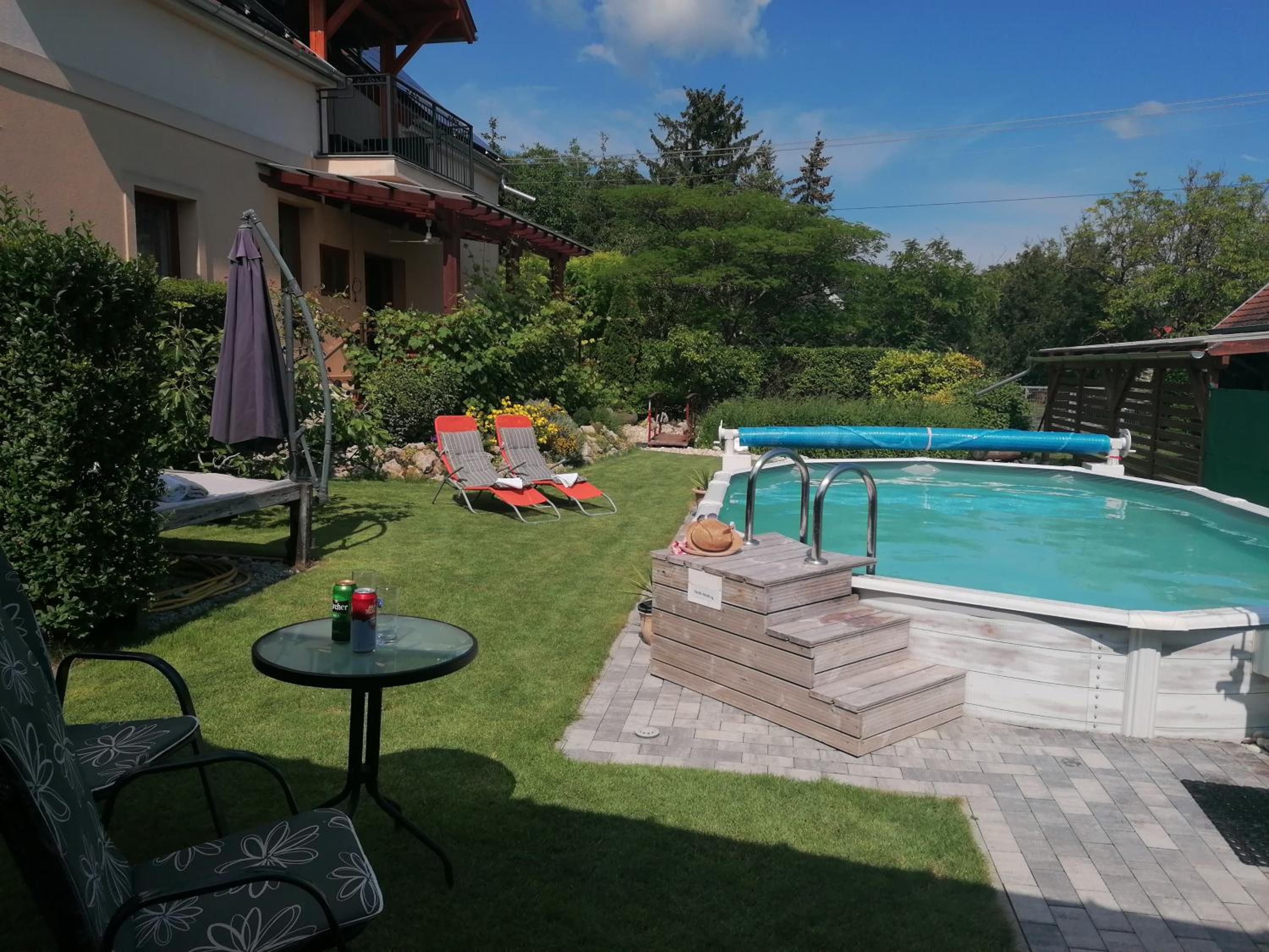 Apartment with Terrace photo 3