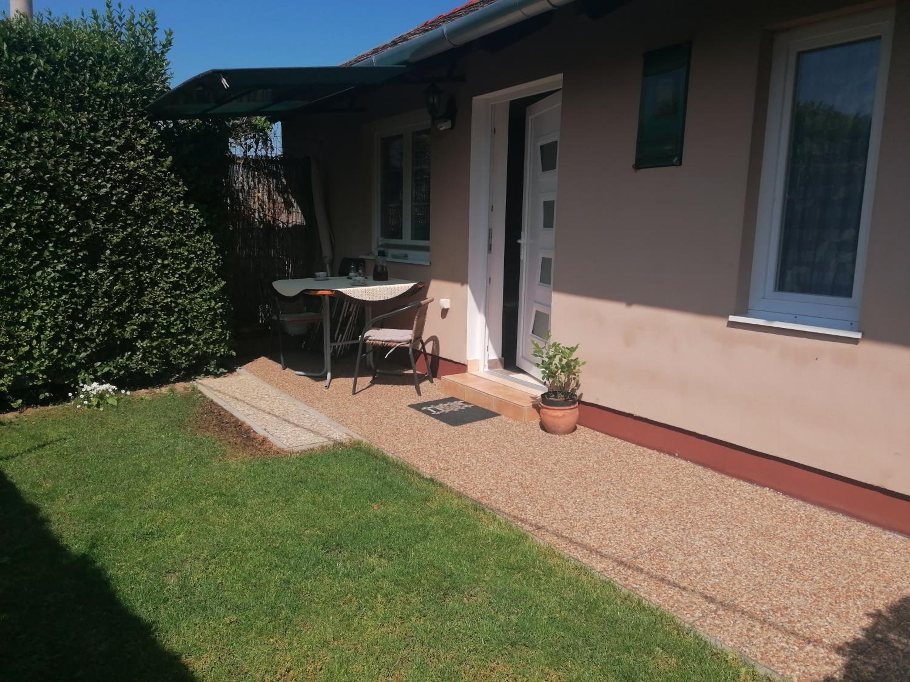 Apartment with Terrace photo 2