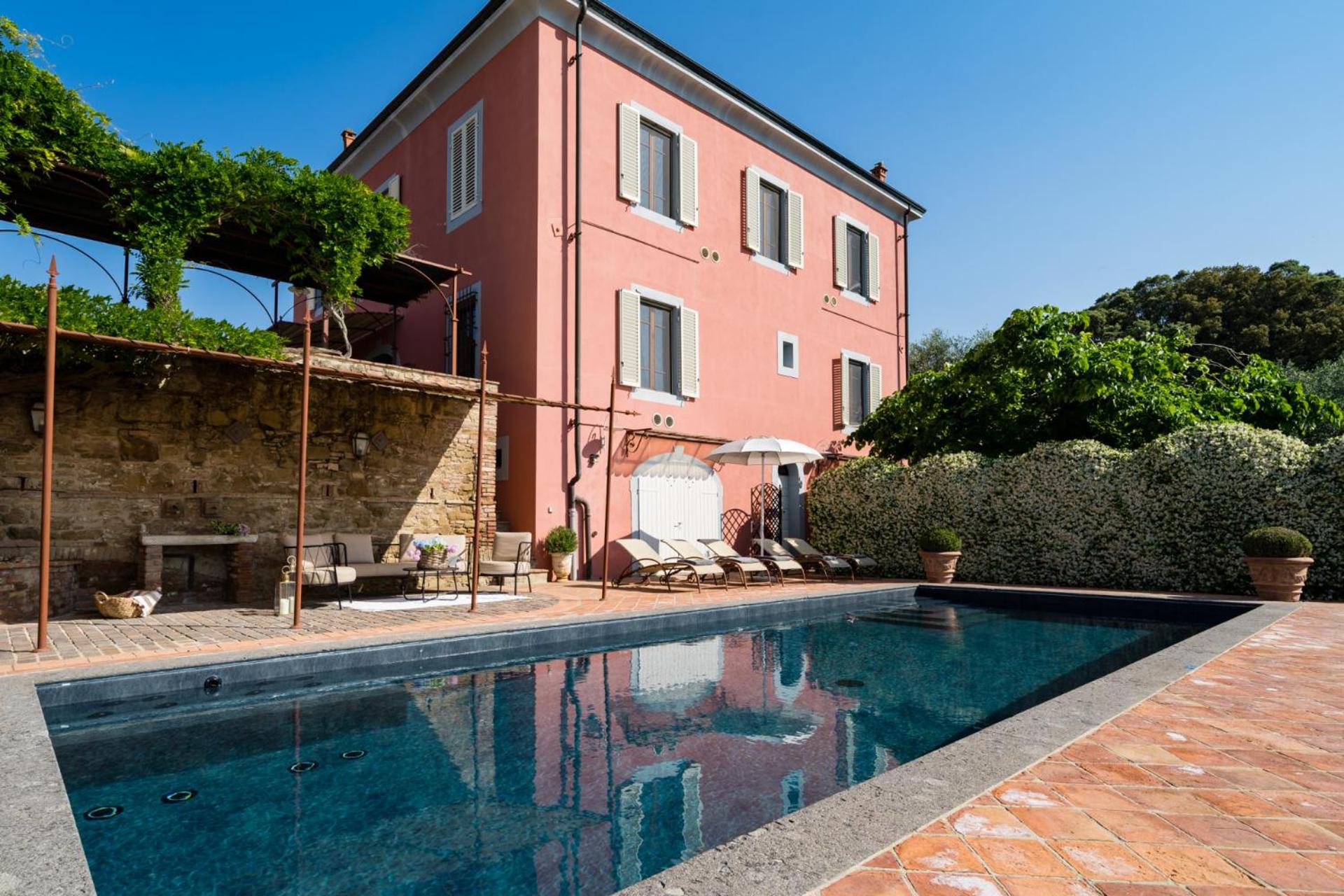Villa photo 3