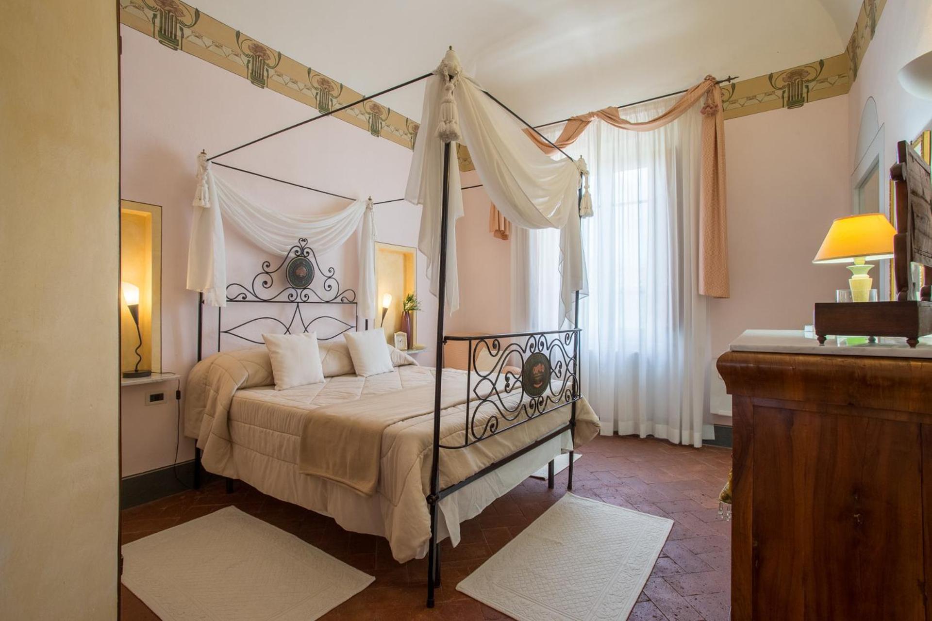 Villa photo 1