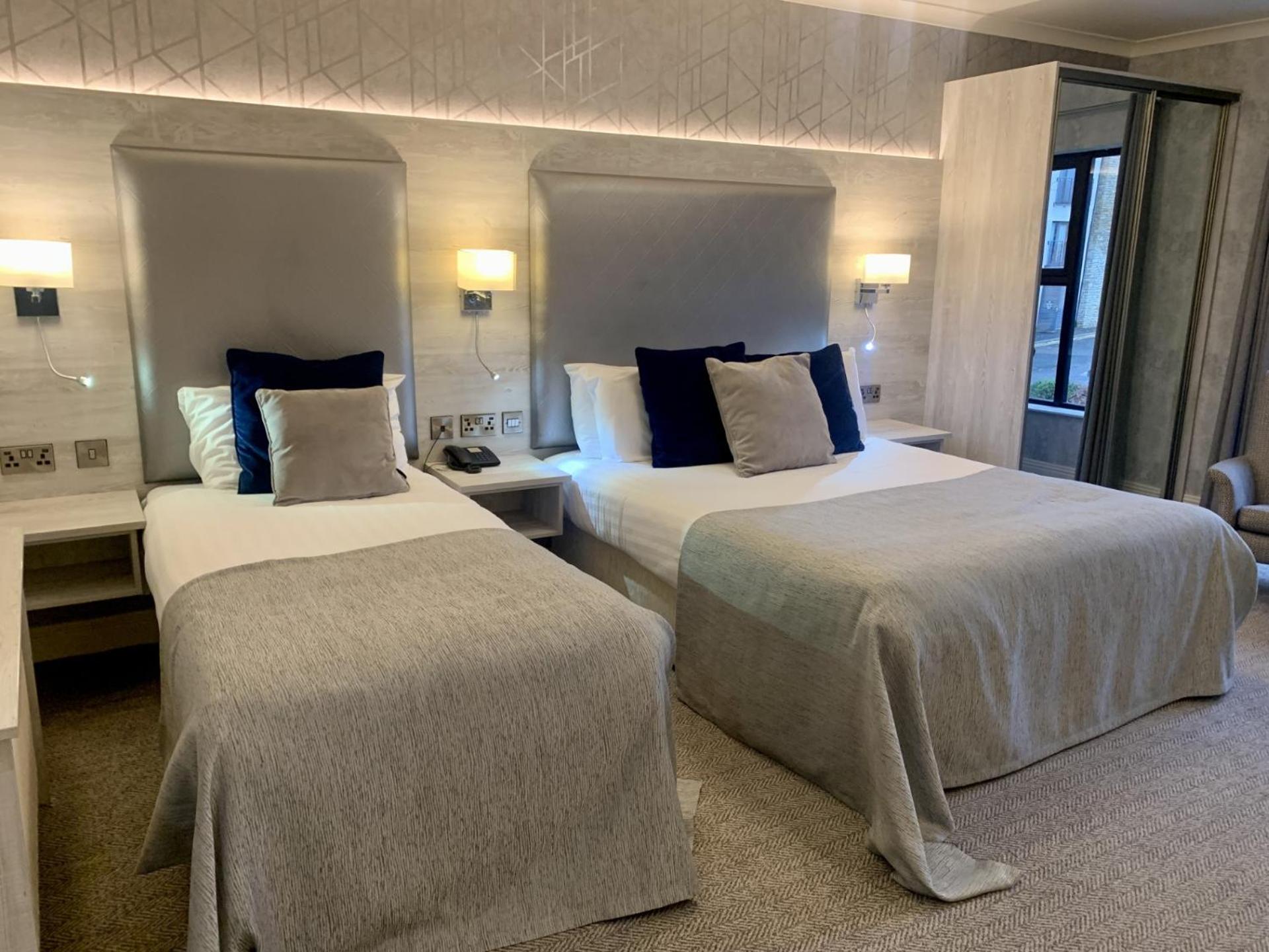 Twin Room - Photo 4