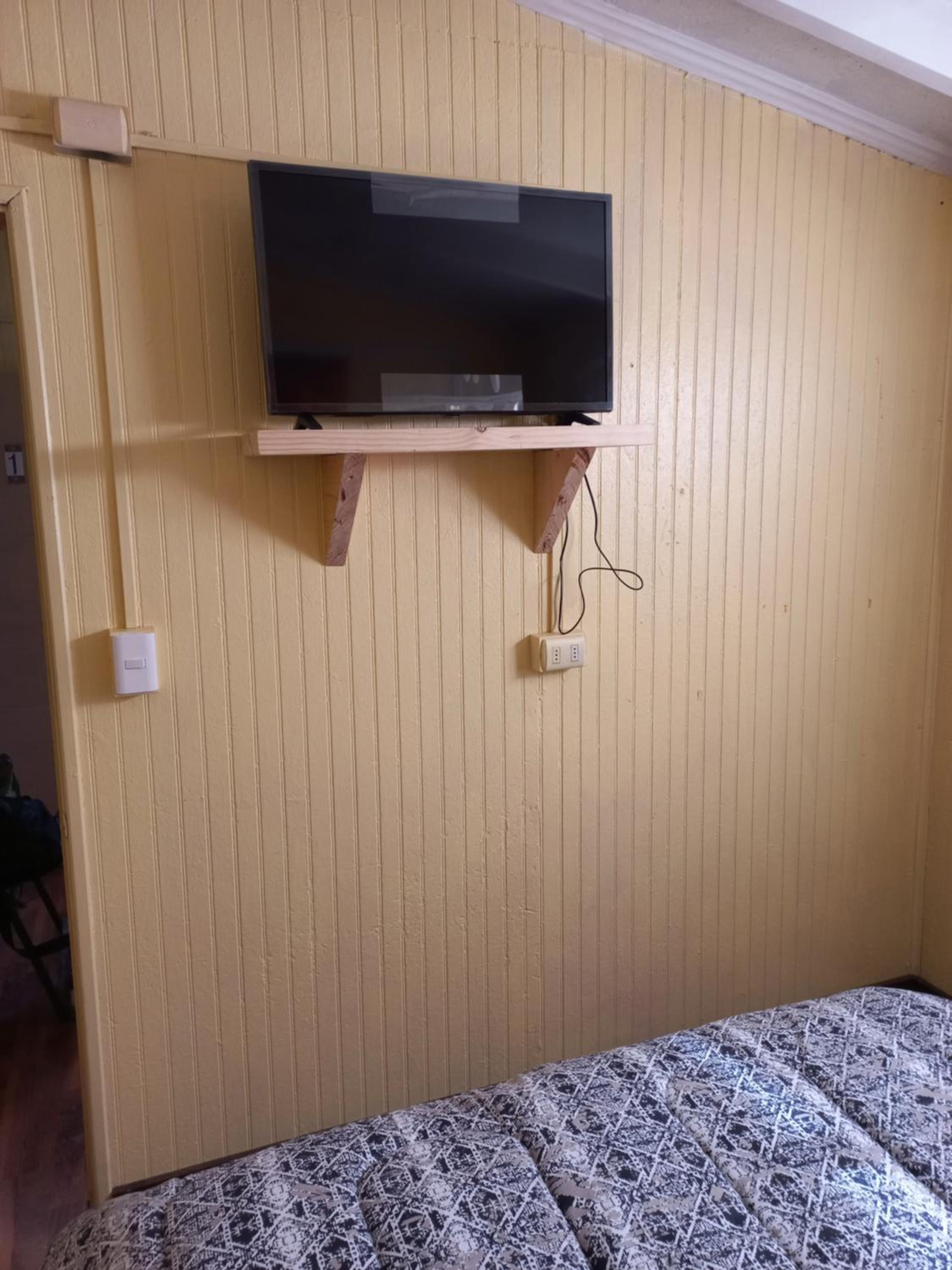 One-Bedroom Apartment photo 3