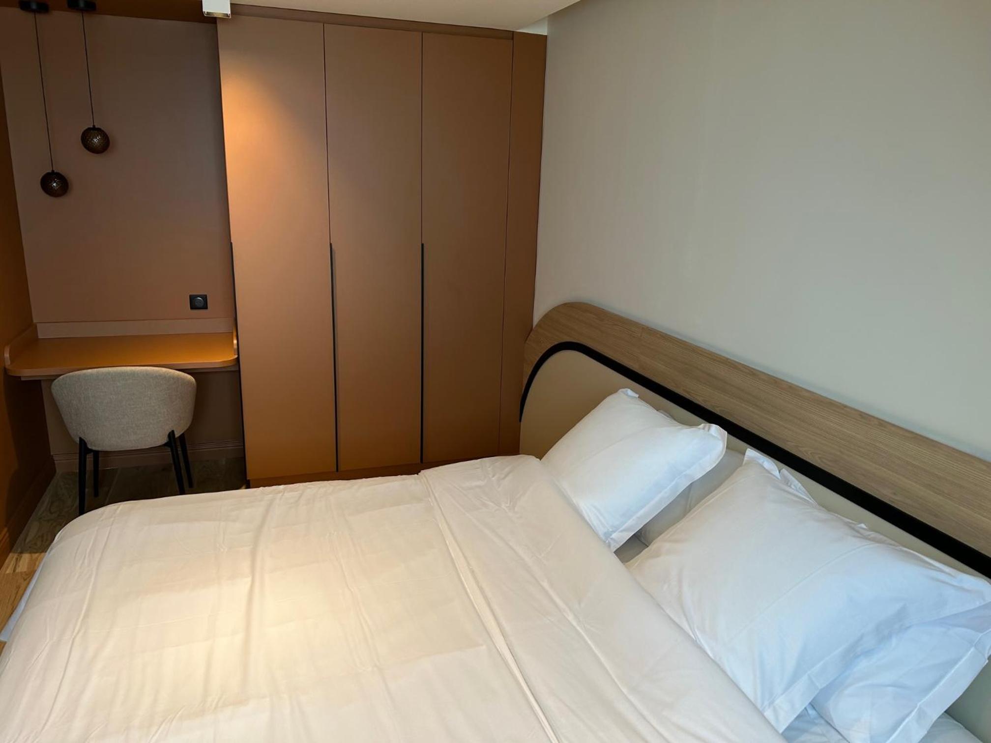 Deluxe Suite with Sea View