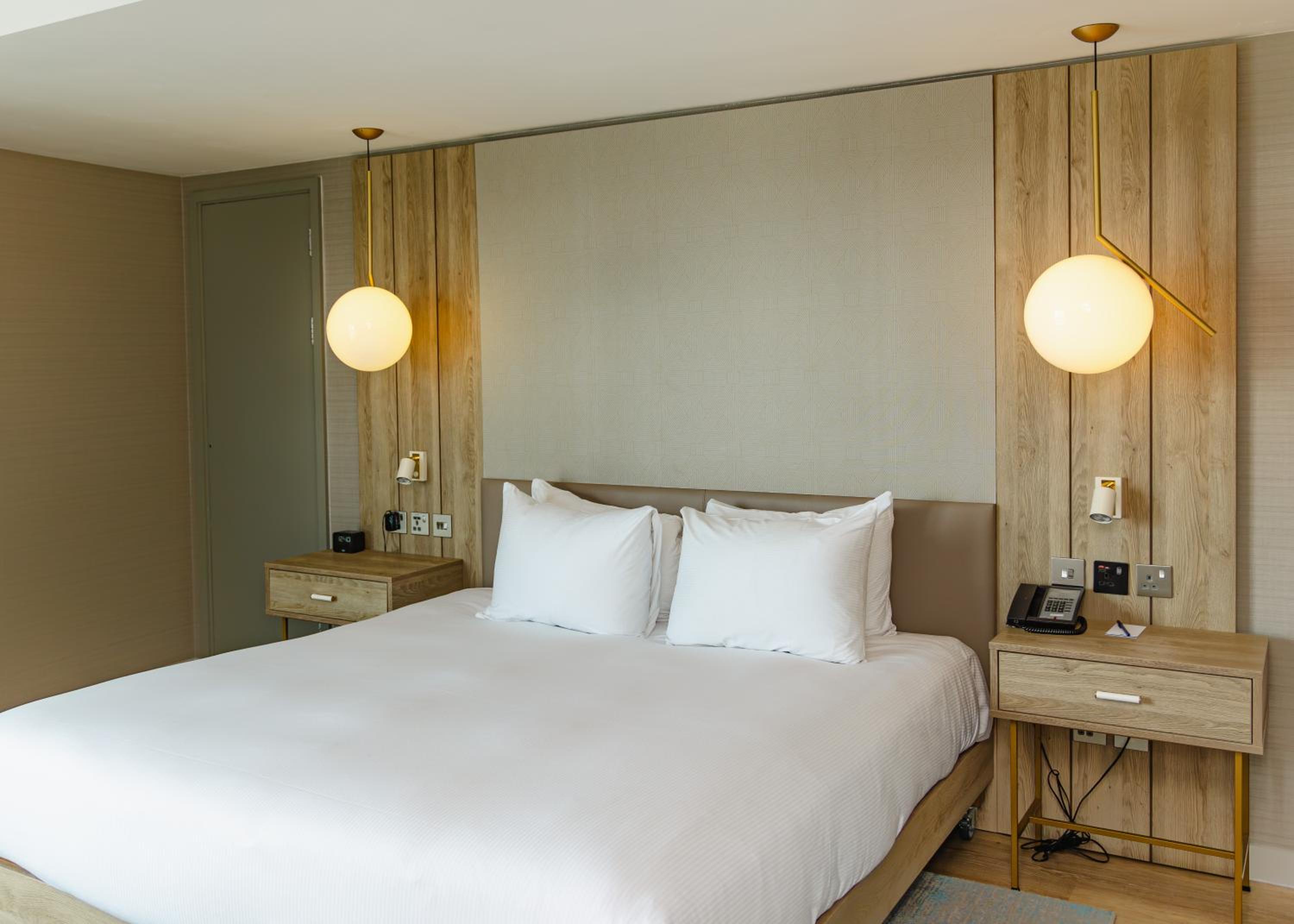 One-Bedroom King Suite with City View