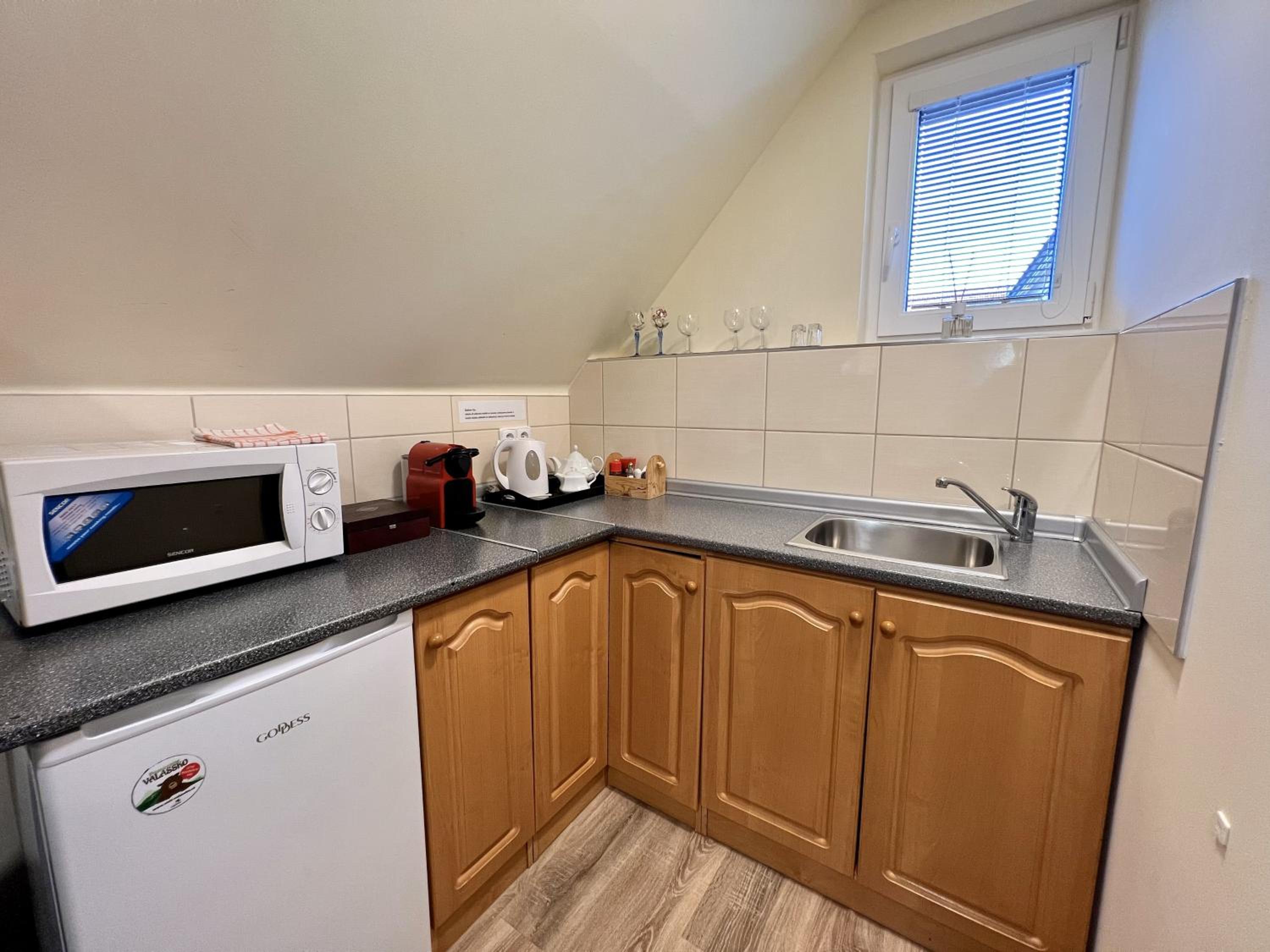 Studio Apartment photo 2
