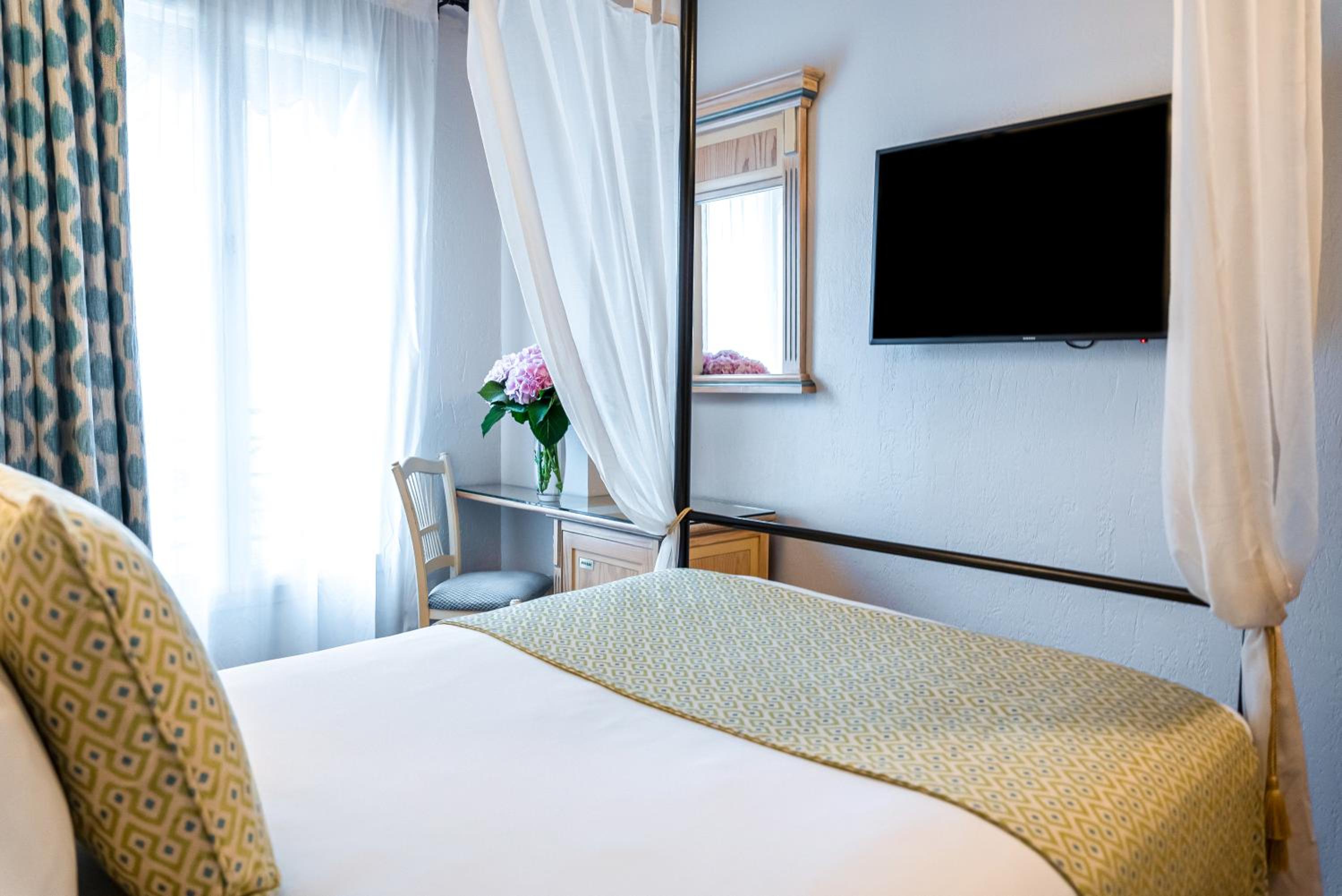 Single Room photo 2