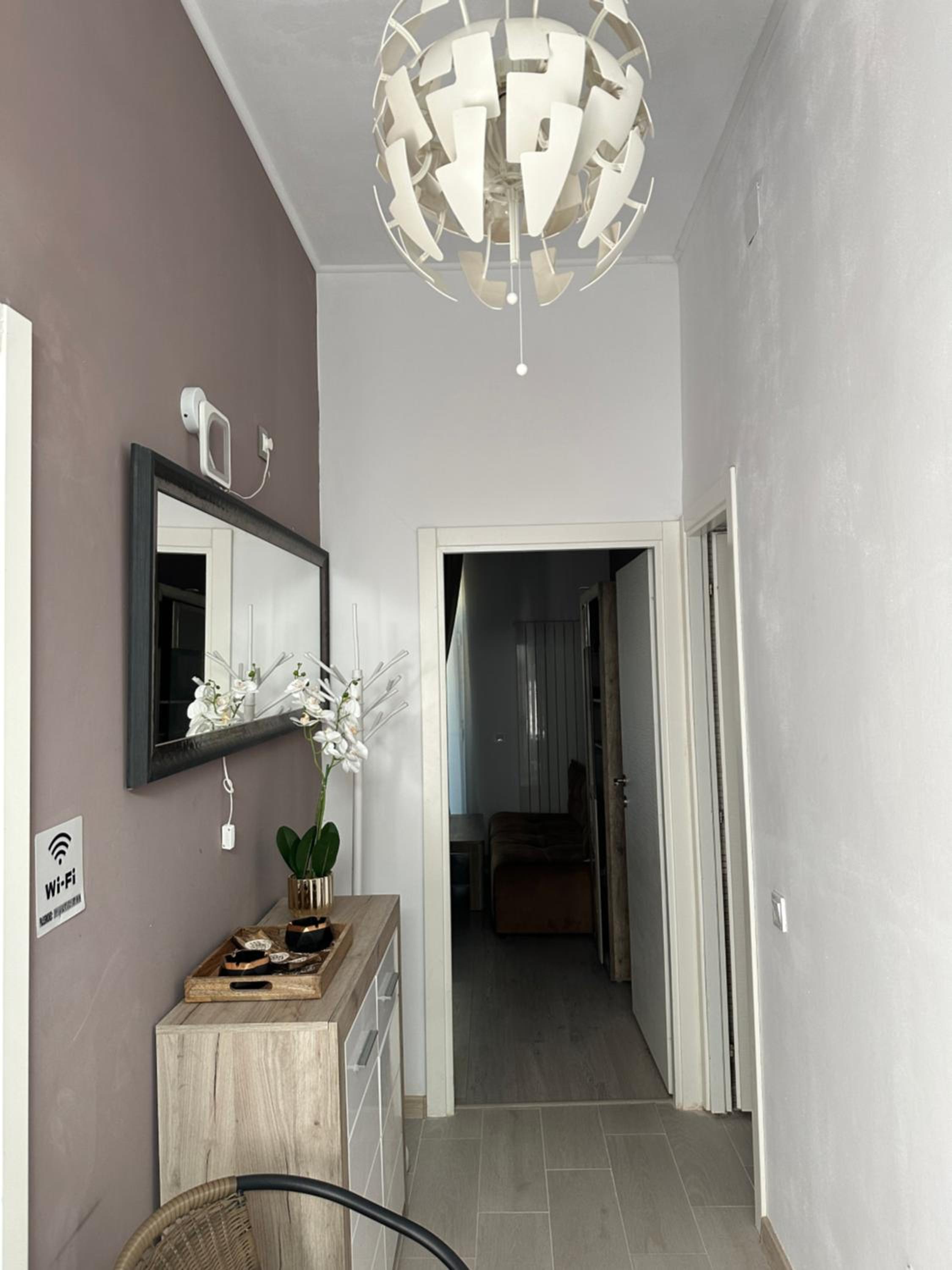 Two-Bedroom Apartment - Photo 18