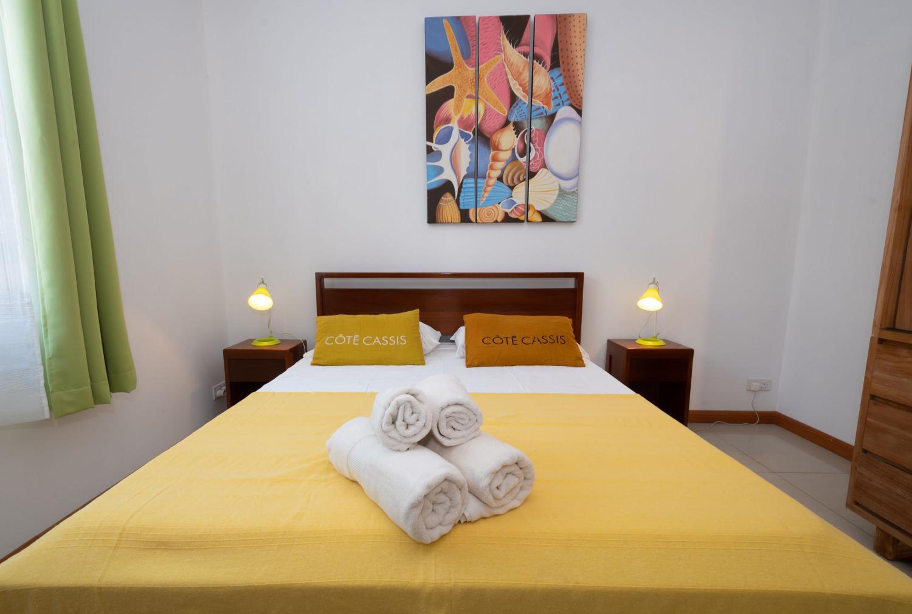 Three-Bedroom Villa photo 1