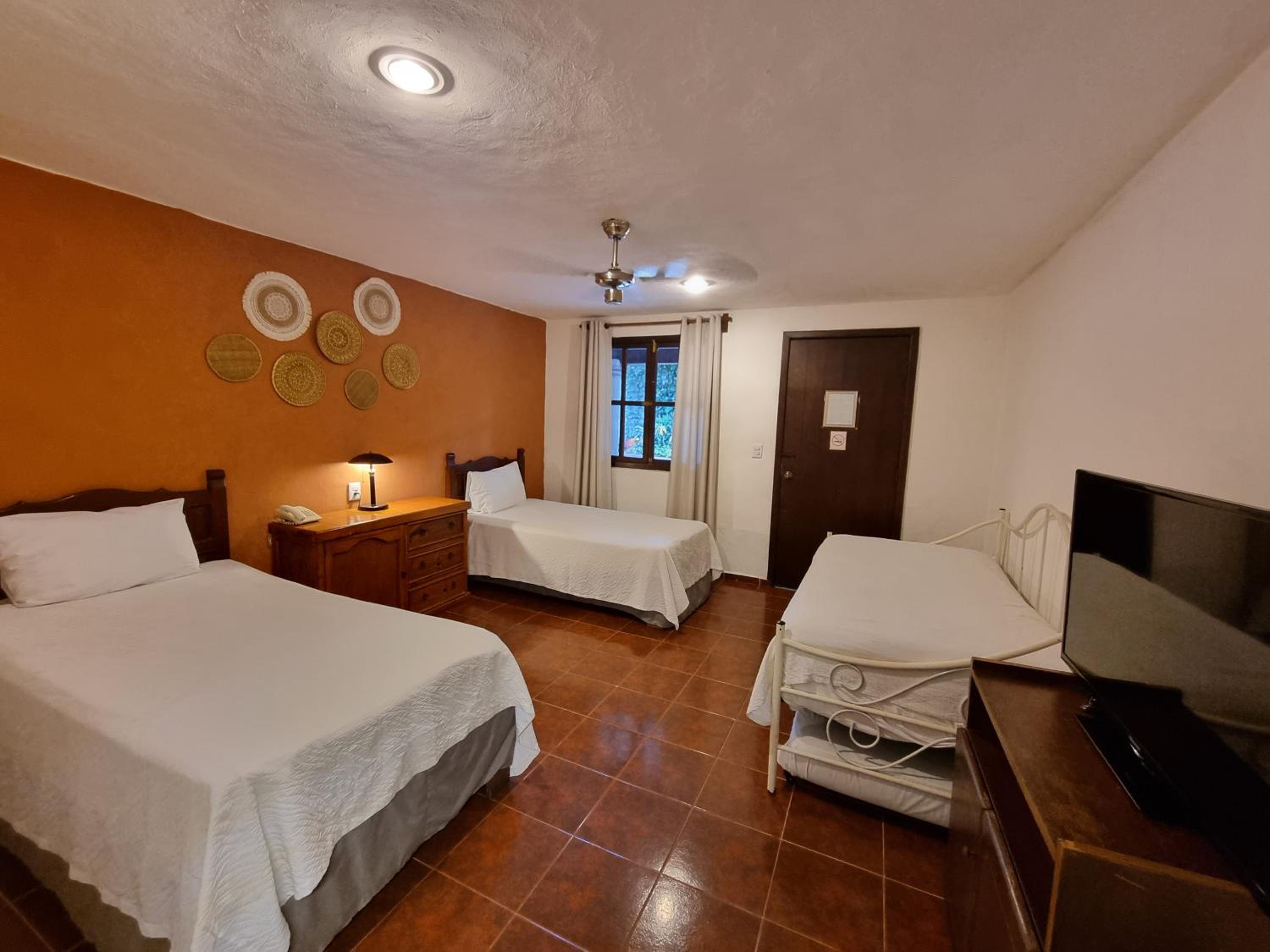 Standard Quadruple Room photo 3