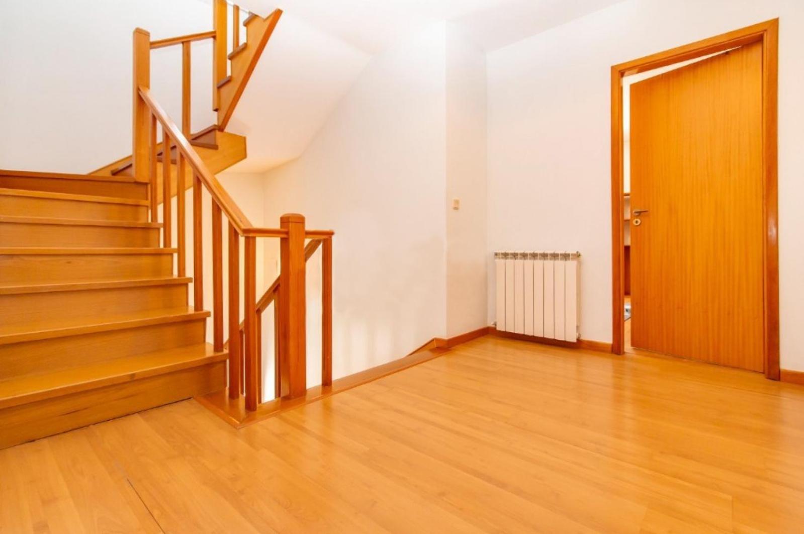 Villa photo 2