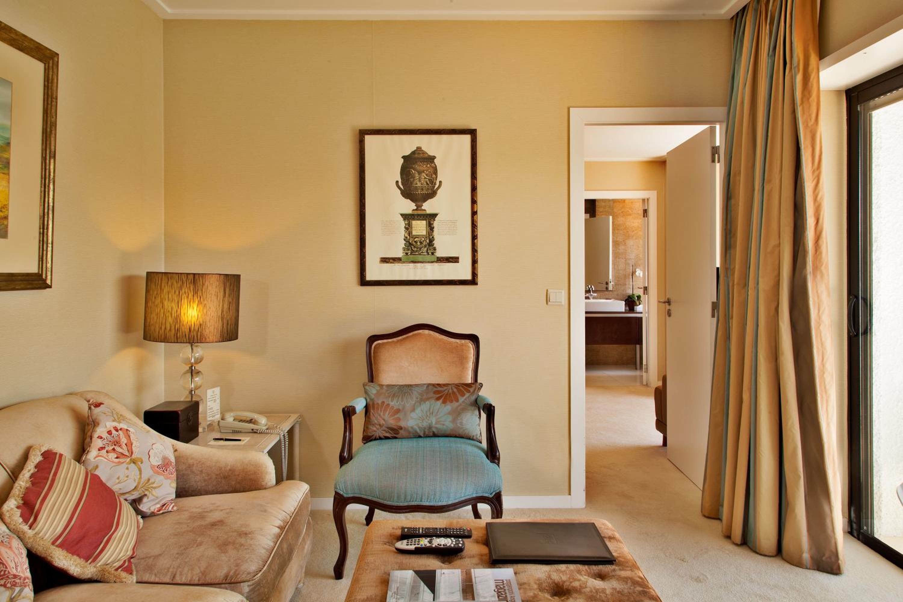 King Suite photo 2