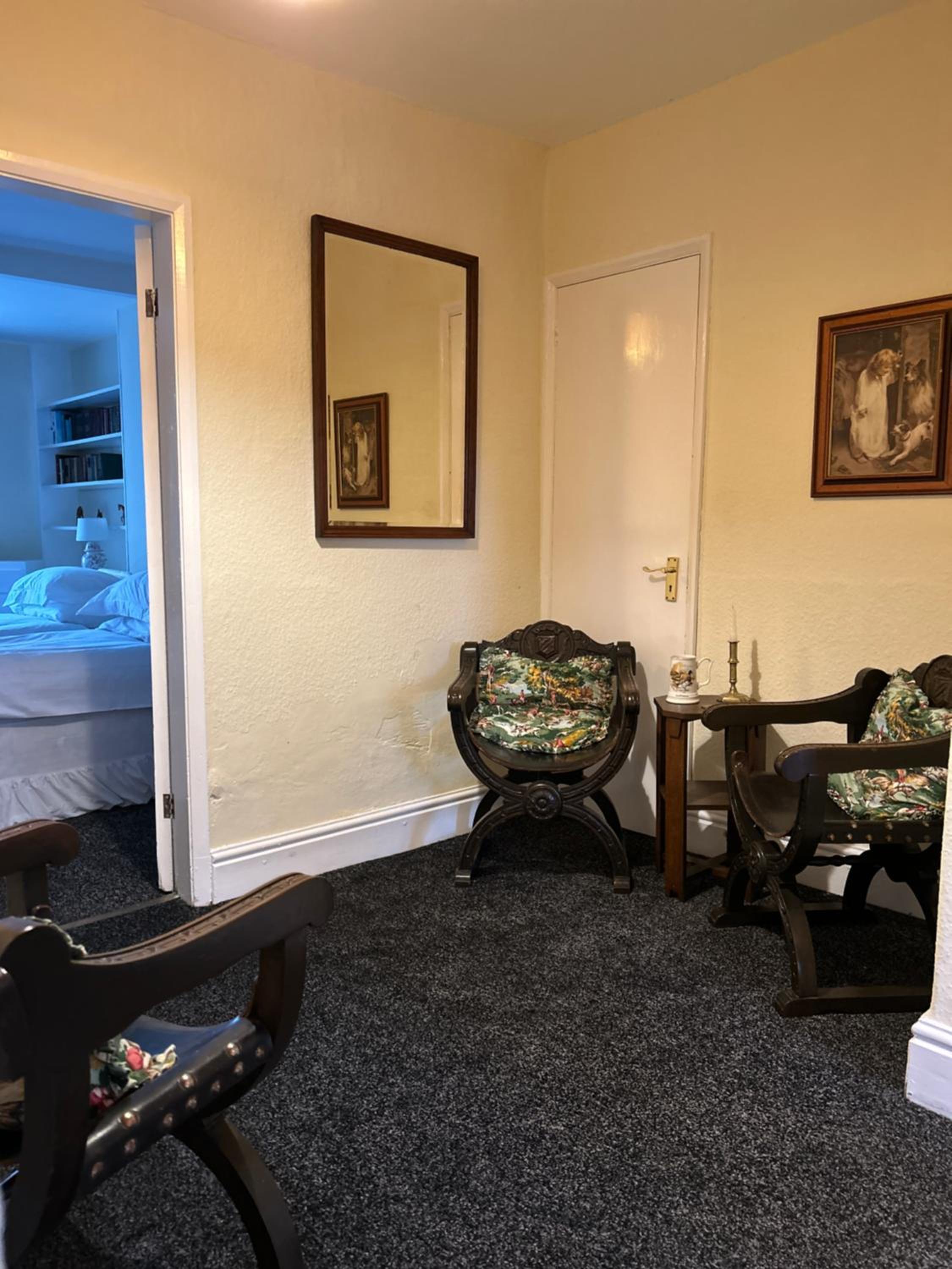 Family Room photo 3