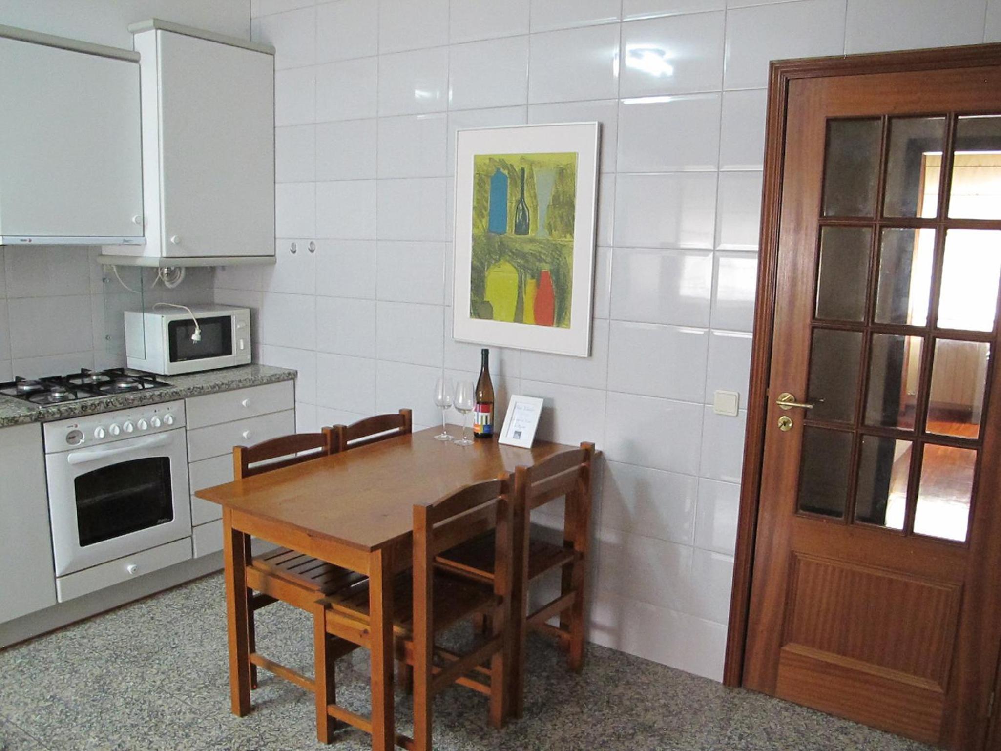 Two-Bedroom Apartment - Photo 27