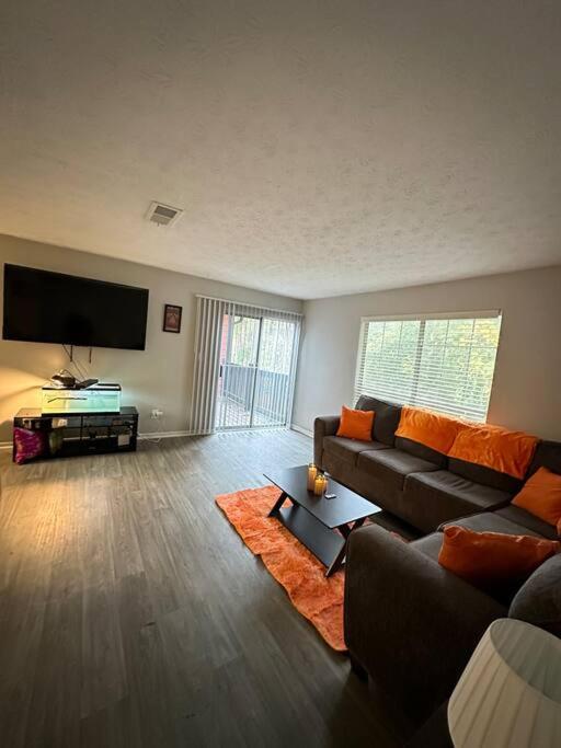 Two-Bedroom Apartment photo 1