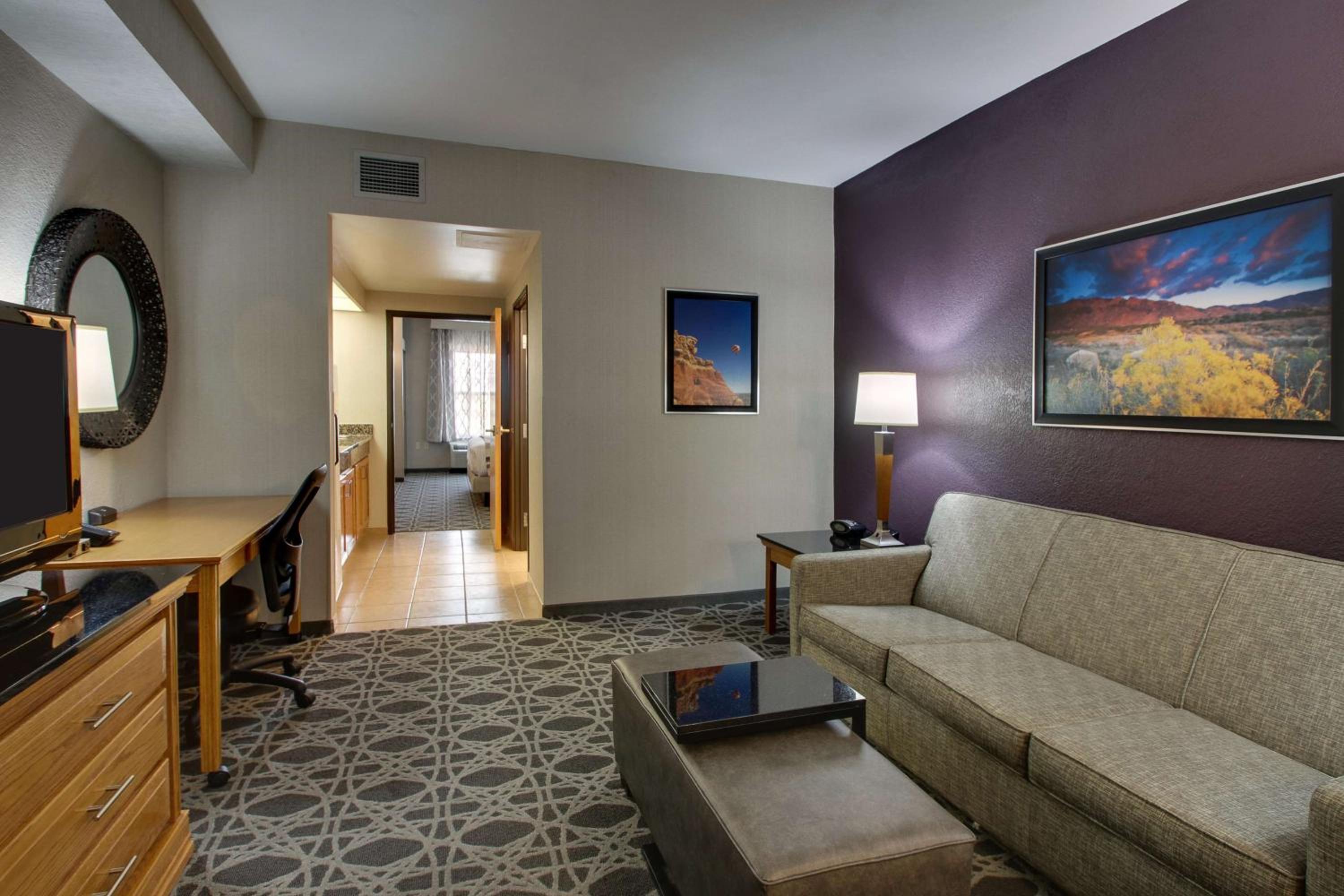 Superior King Suite - Photo 1