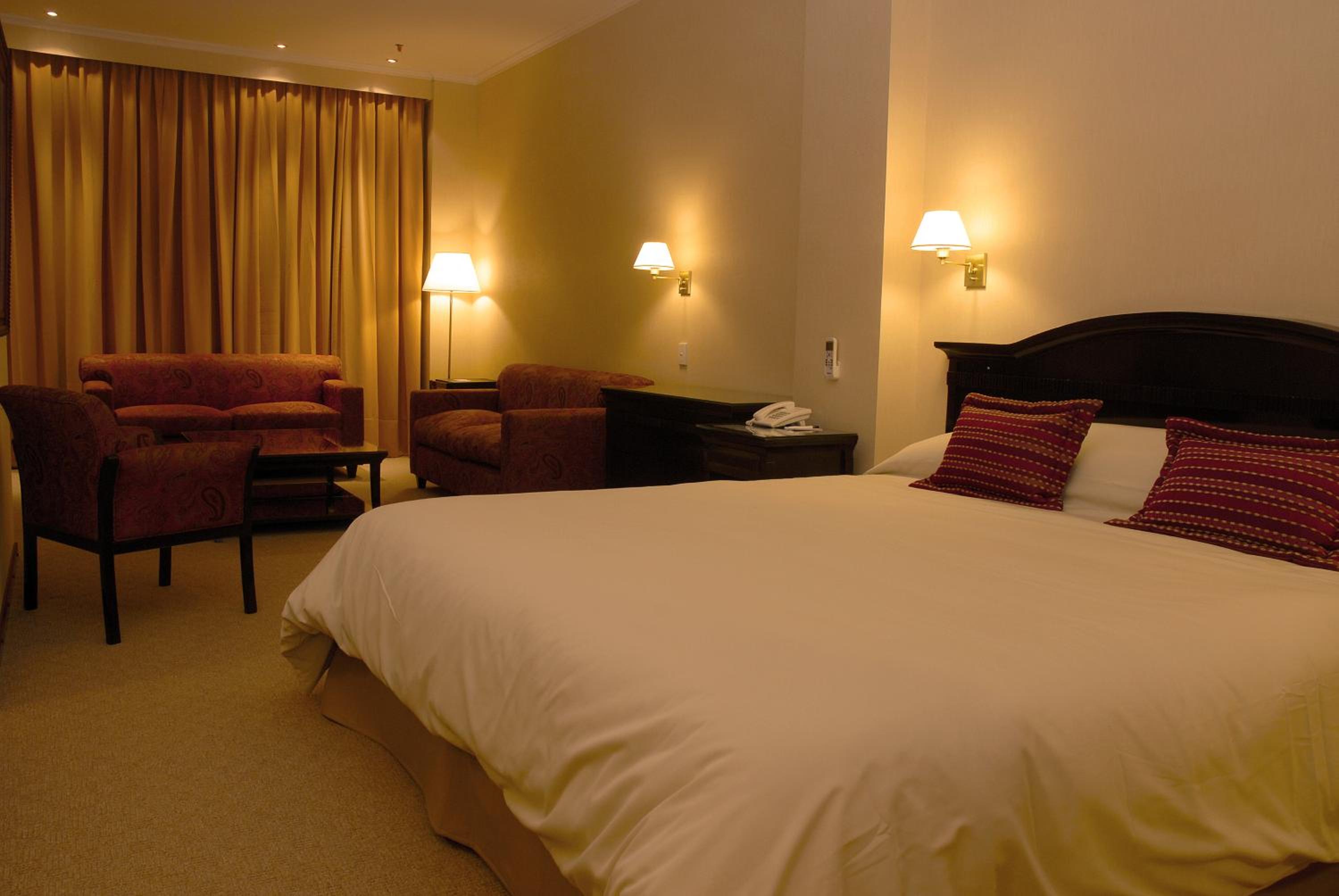 Executive Suite photo 2