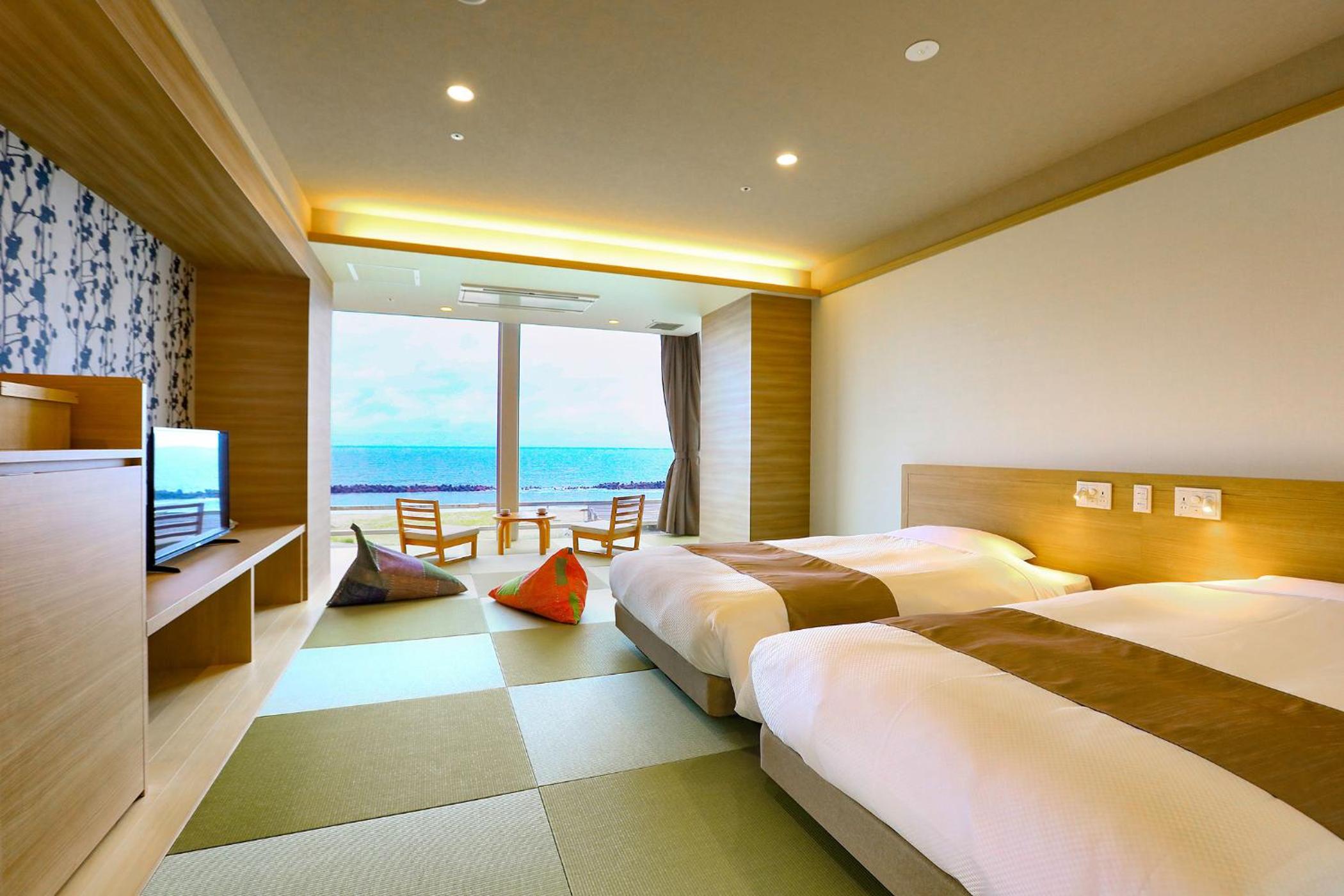 Twin Room With Tatami Area With Ocean View - Non-Smoking
