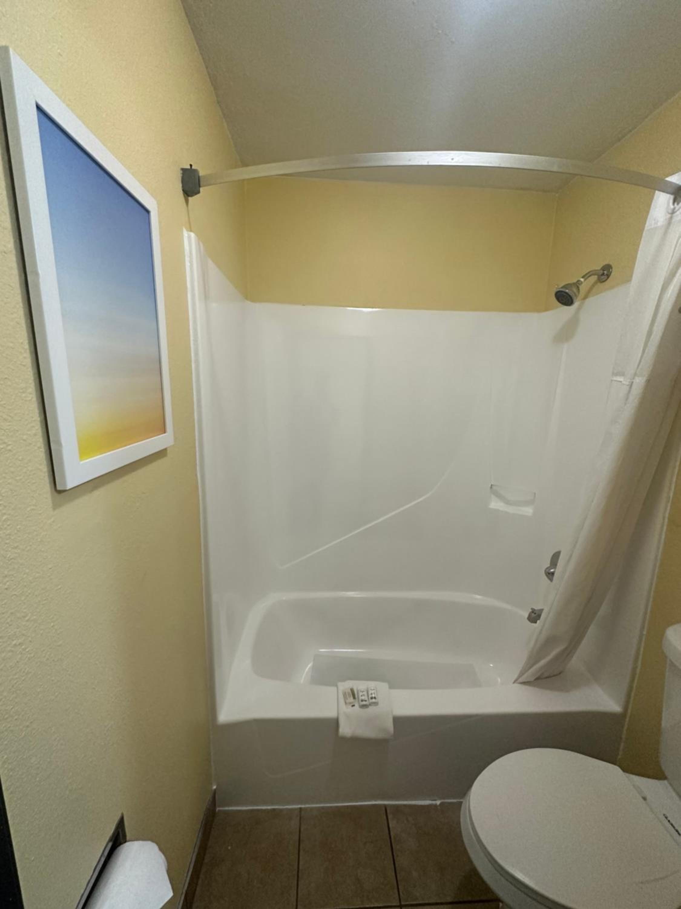 King Studio Suite - Non-Smoking - Photo 4