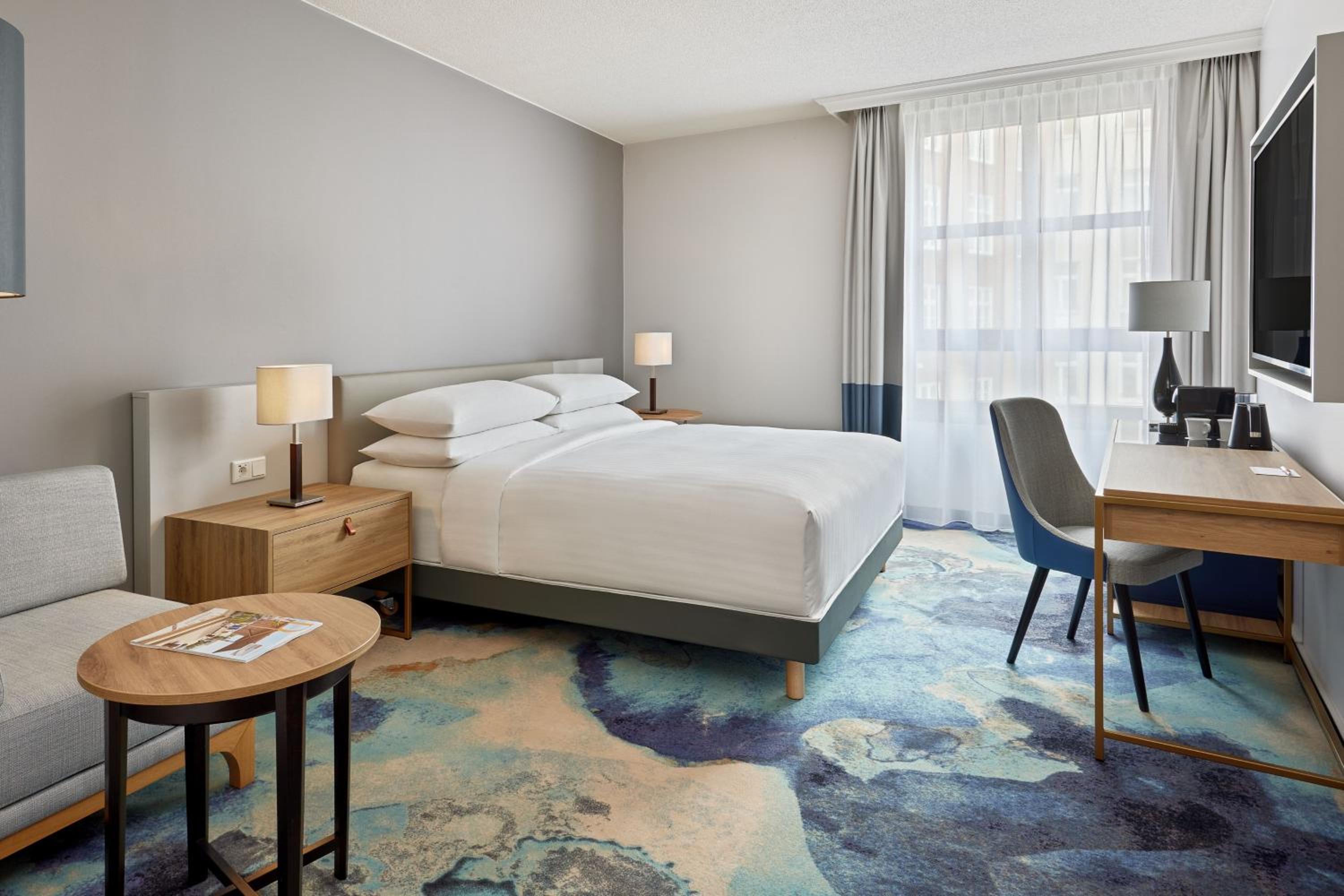 Deluxe Room, Guest room, 1 King