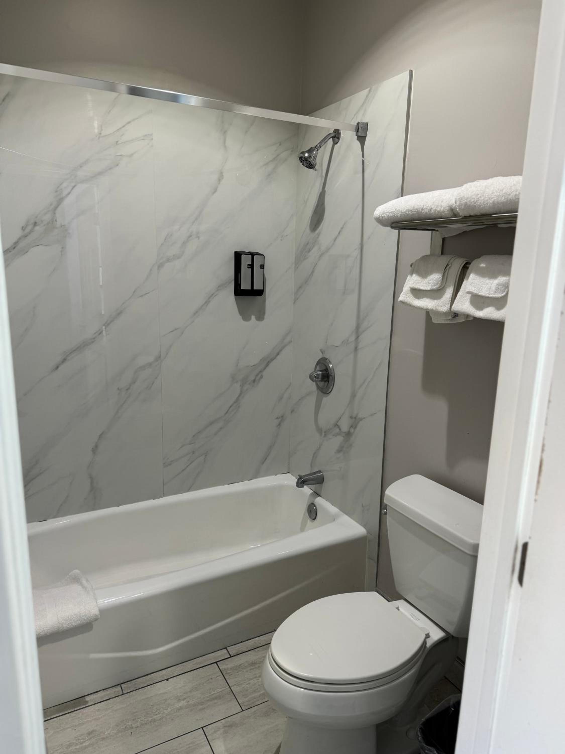 King Room - Photo 6