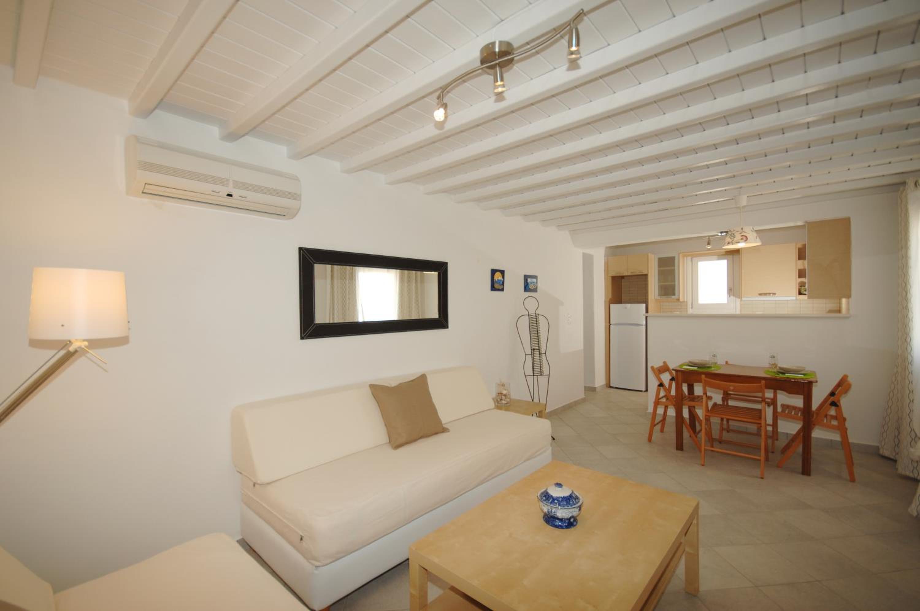Apartment with Sea View (4 Adults)