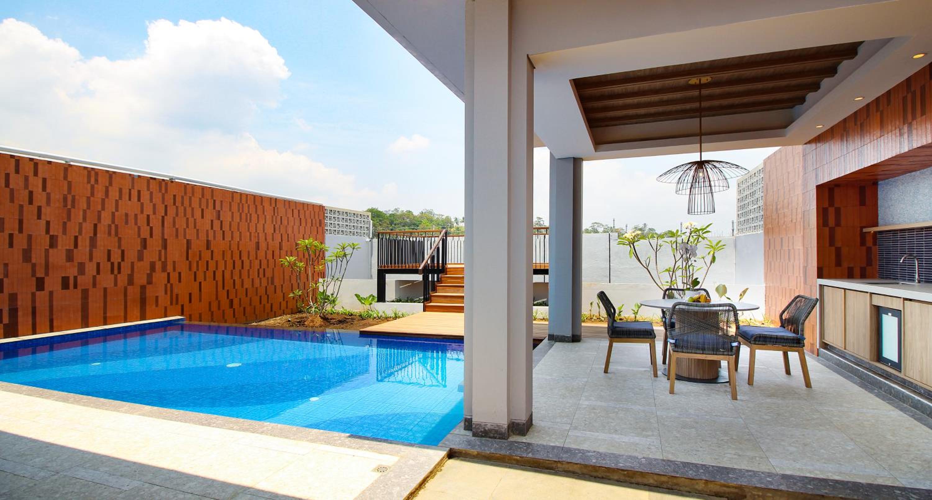 One-Bedroom Villa - Photo 3