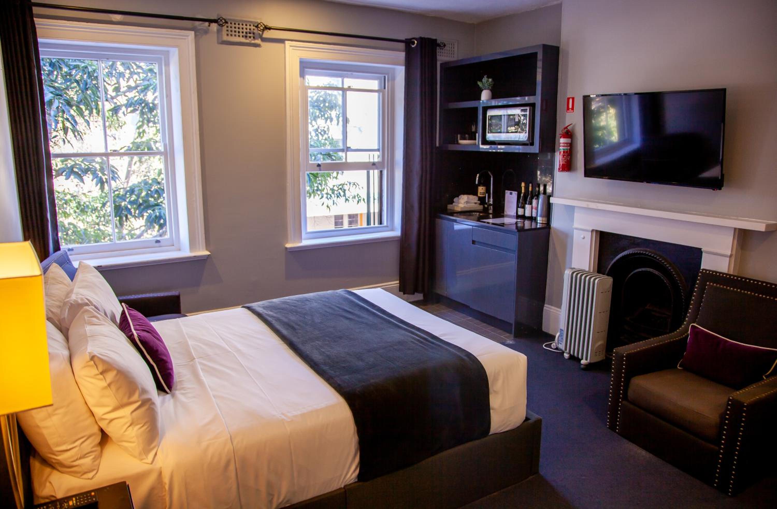 Double Room with Shared Bathroom