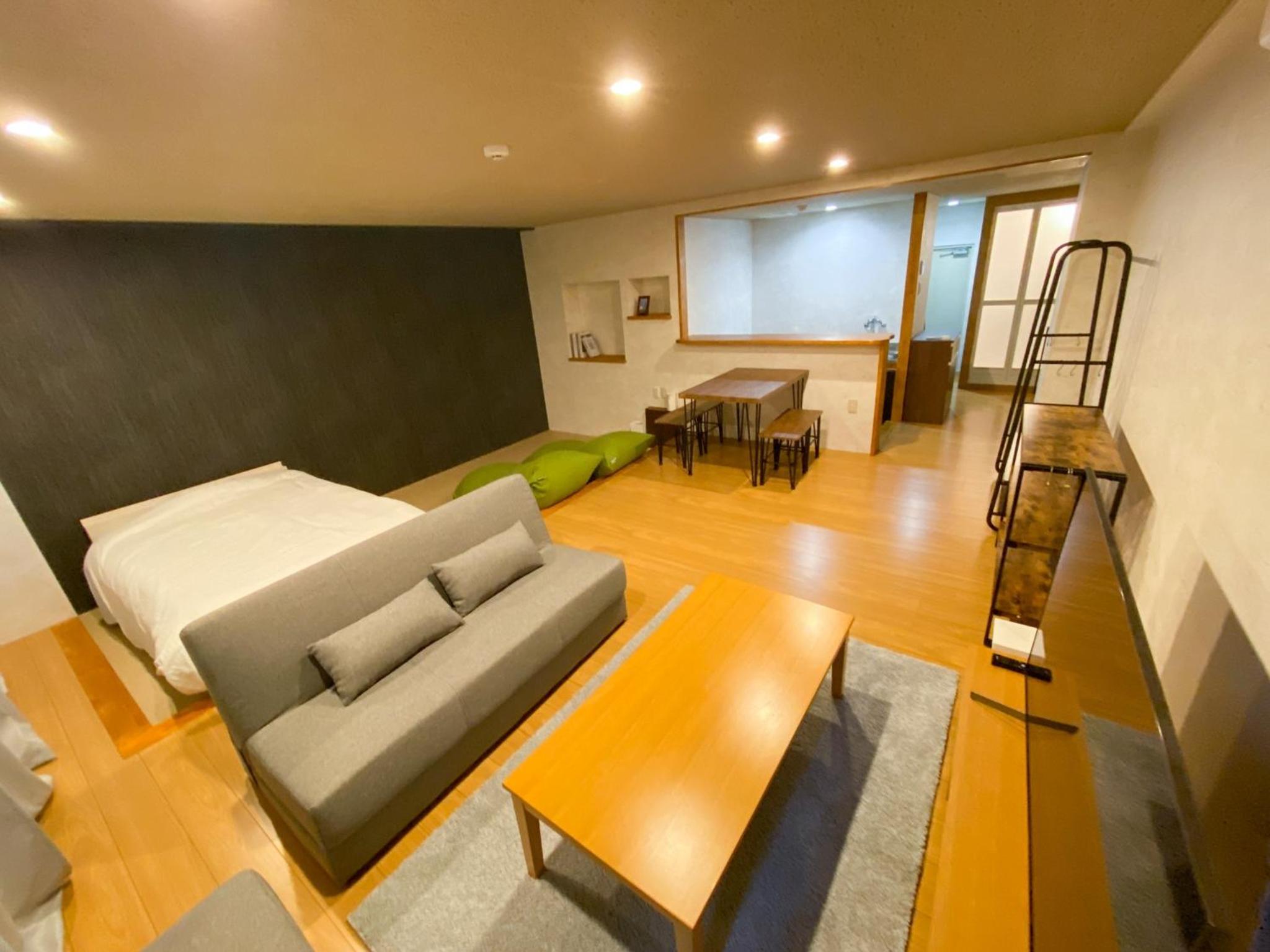 Apartment photo 1