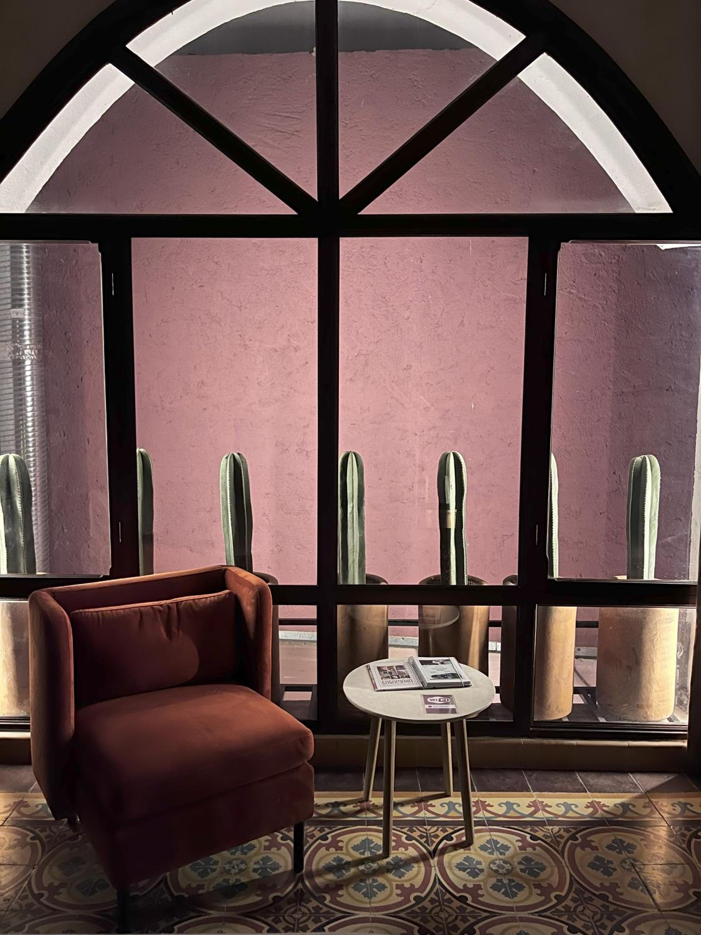 Twin Room - Photo 3