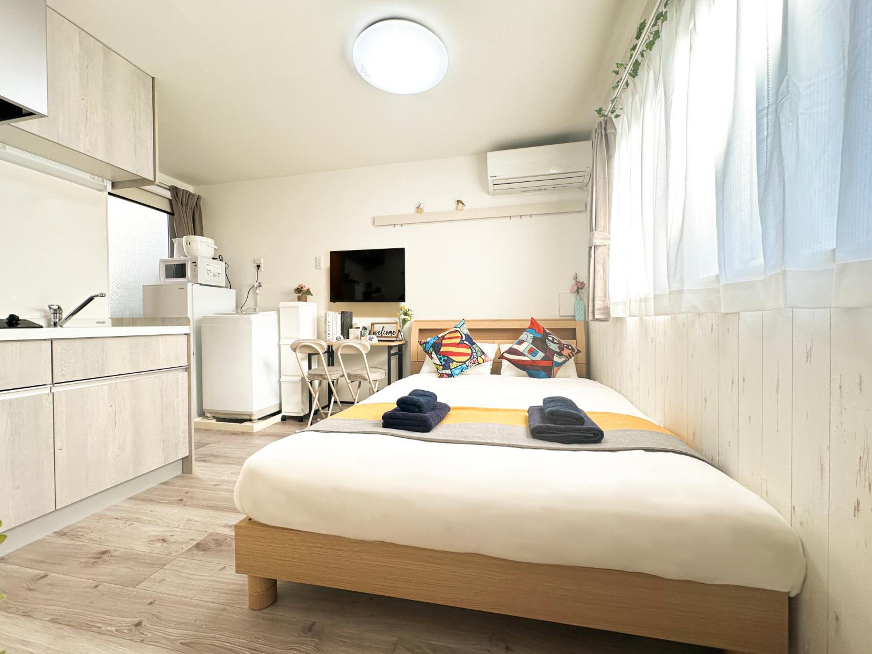 One-Bedroom Apartment photo 2