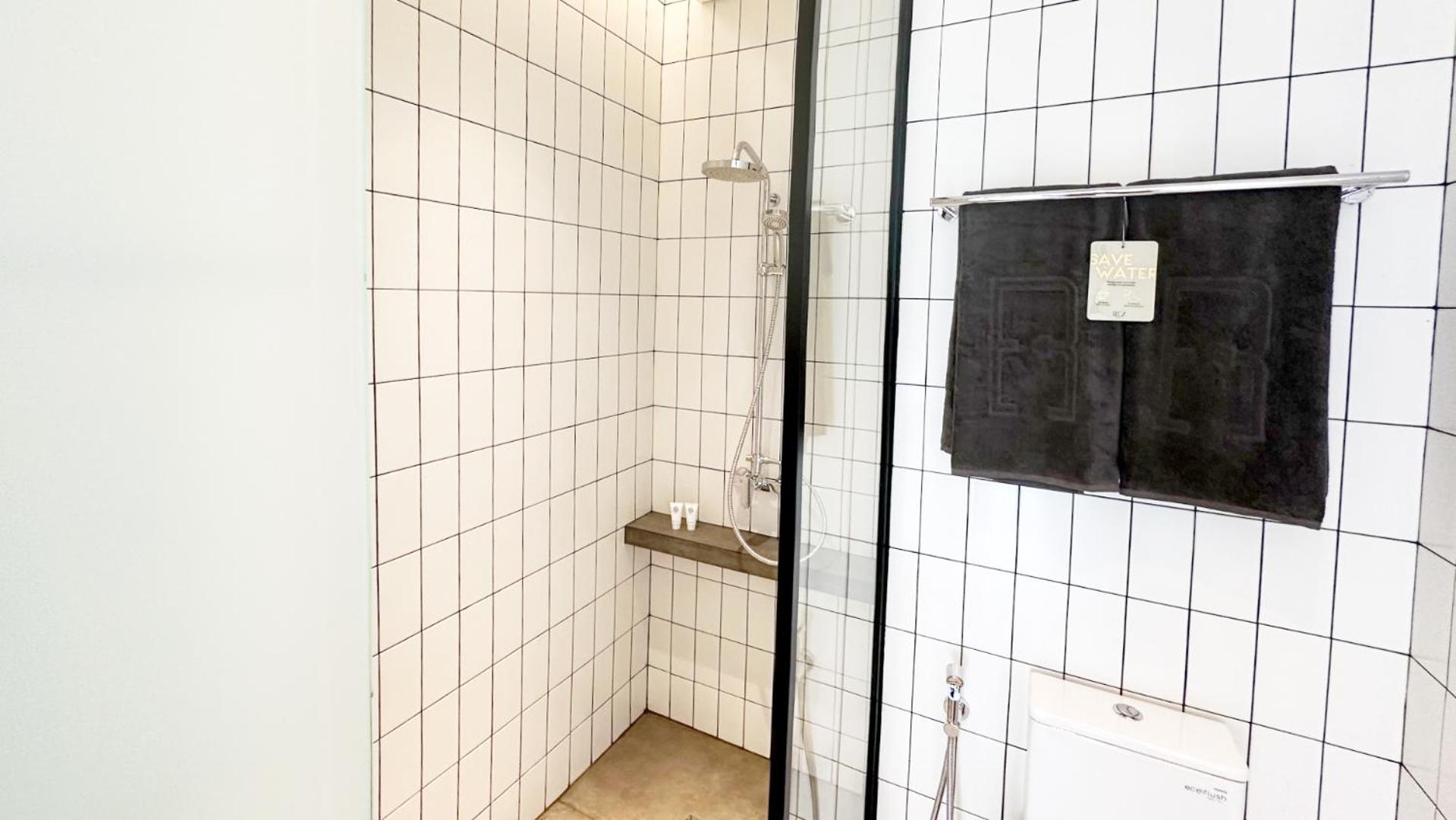 Superior Double or Twin Room - Photo 4