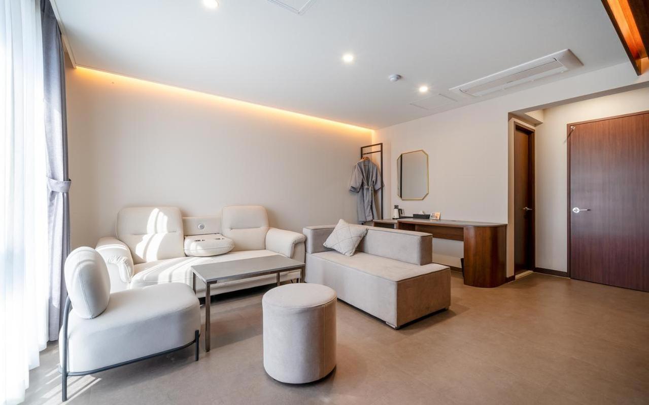 Cinema Room - Photo 9