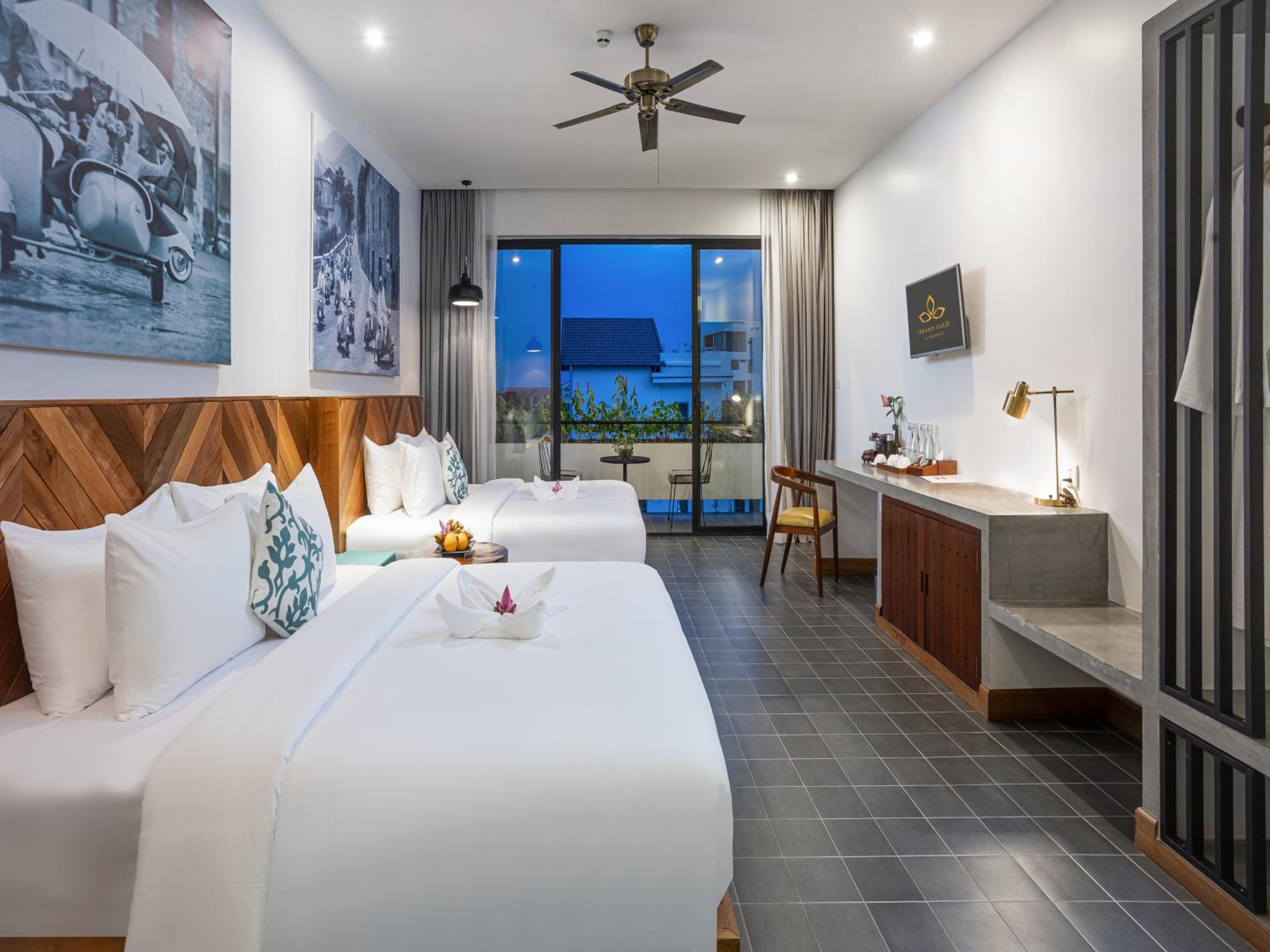 Deluxe Twin Room with  Pool View  - Photo 1