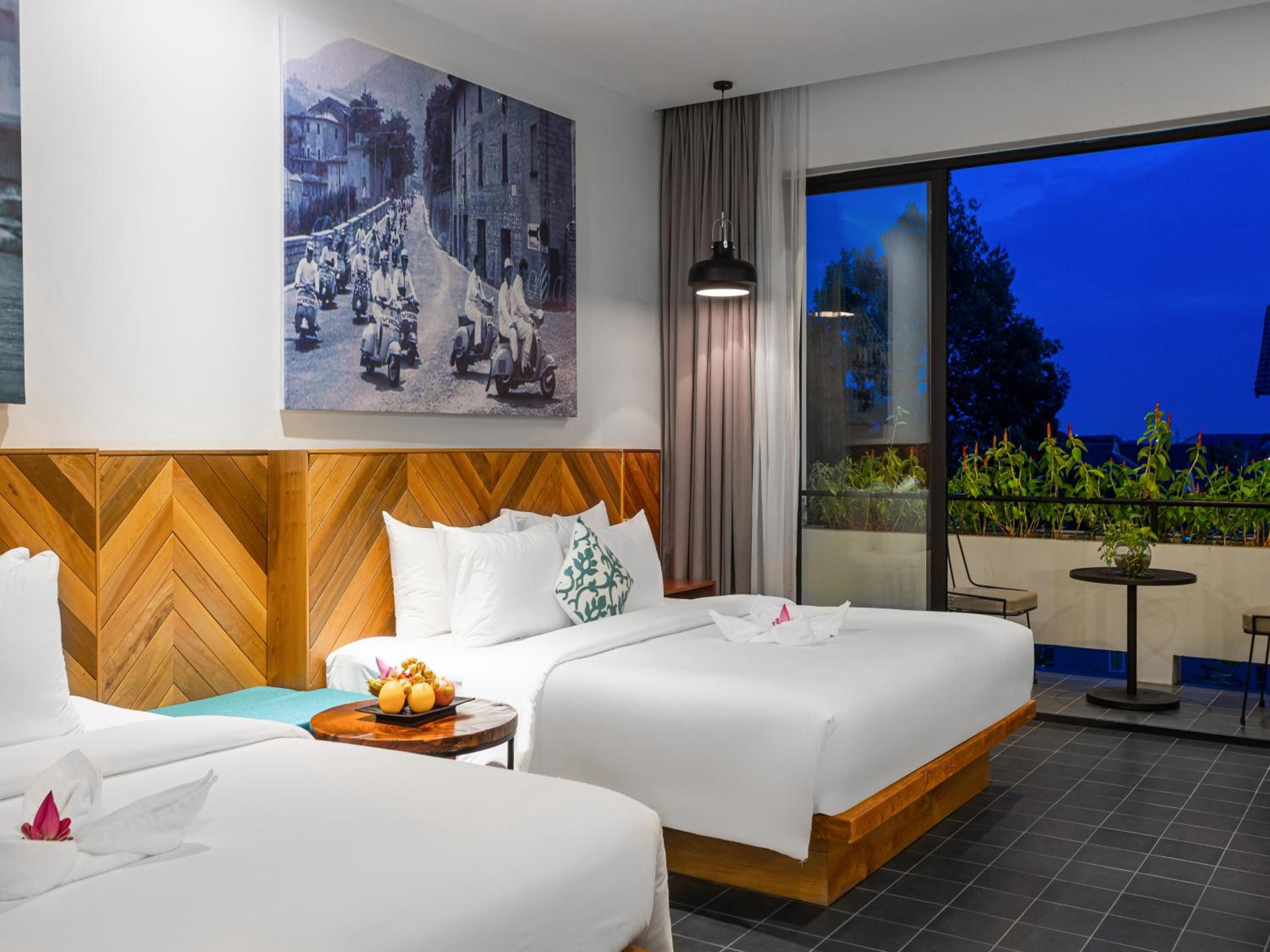 Deluxe Twin Room with  Pool View  - Photo 9