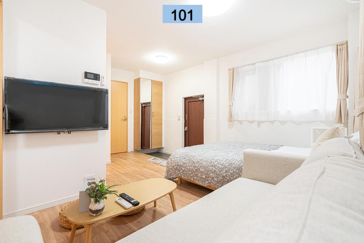 Two-Bedroom Apartment photo 2